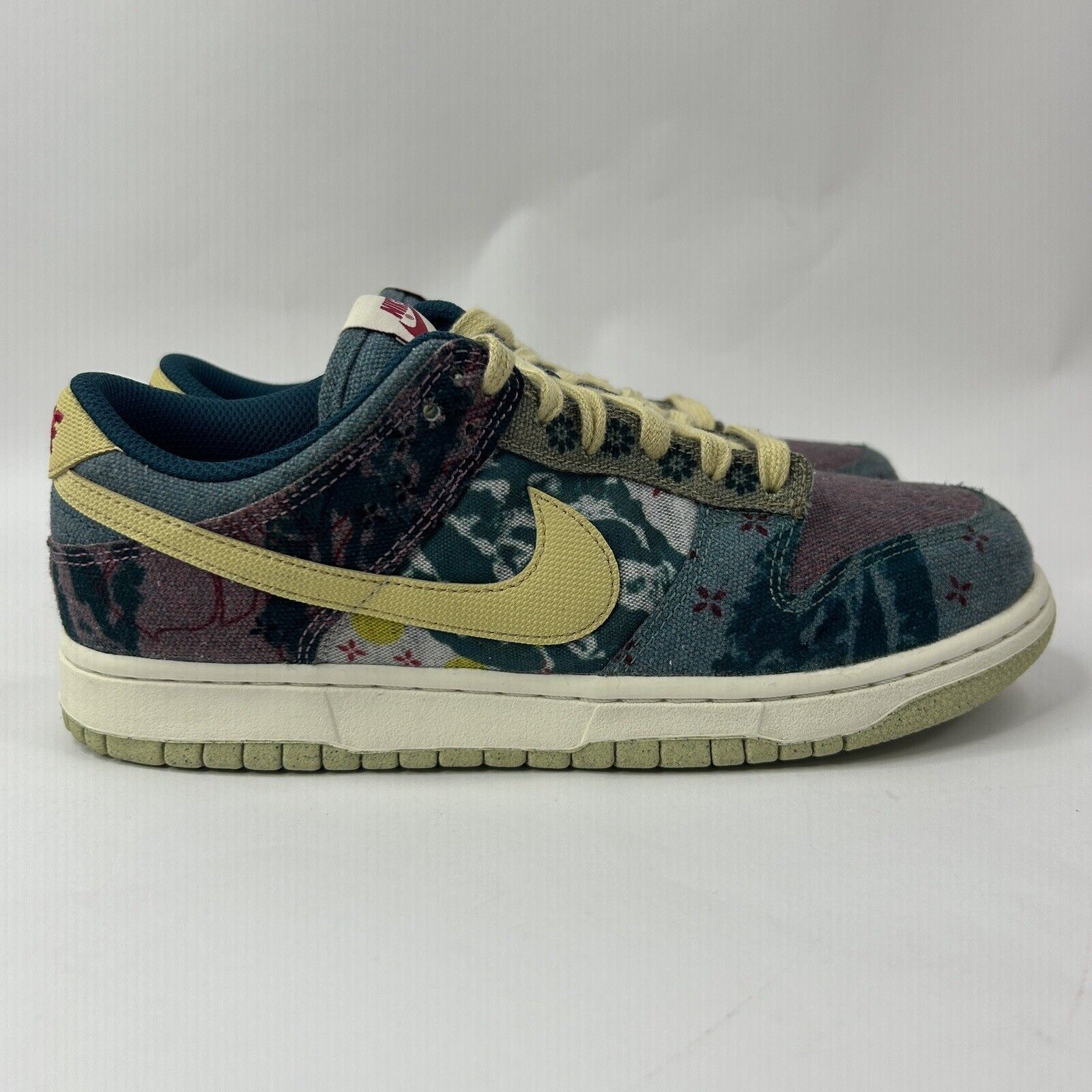 Nike Nike Dunk Low SP “Community Garden/Lemon Wash” 2024 Size US 8 / EU 41 - 4 Thumbnail