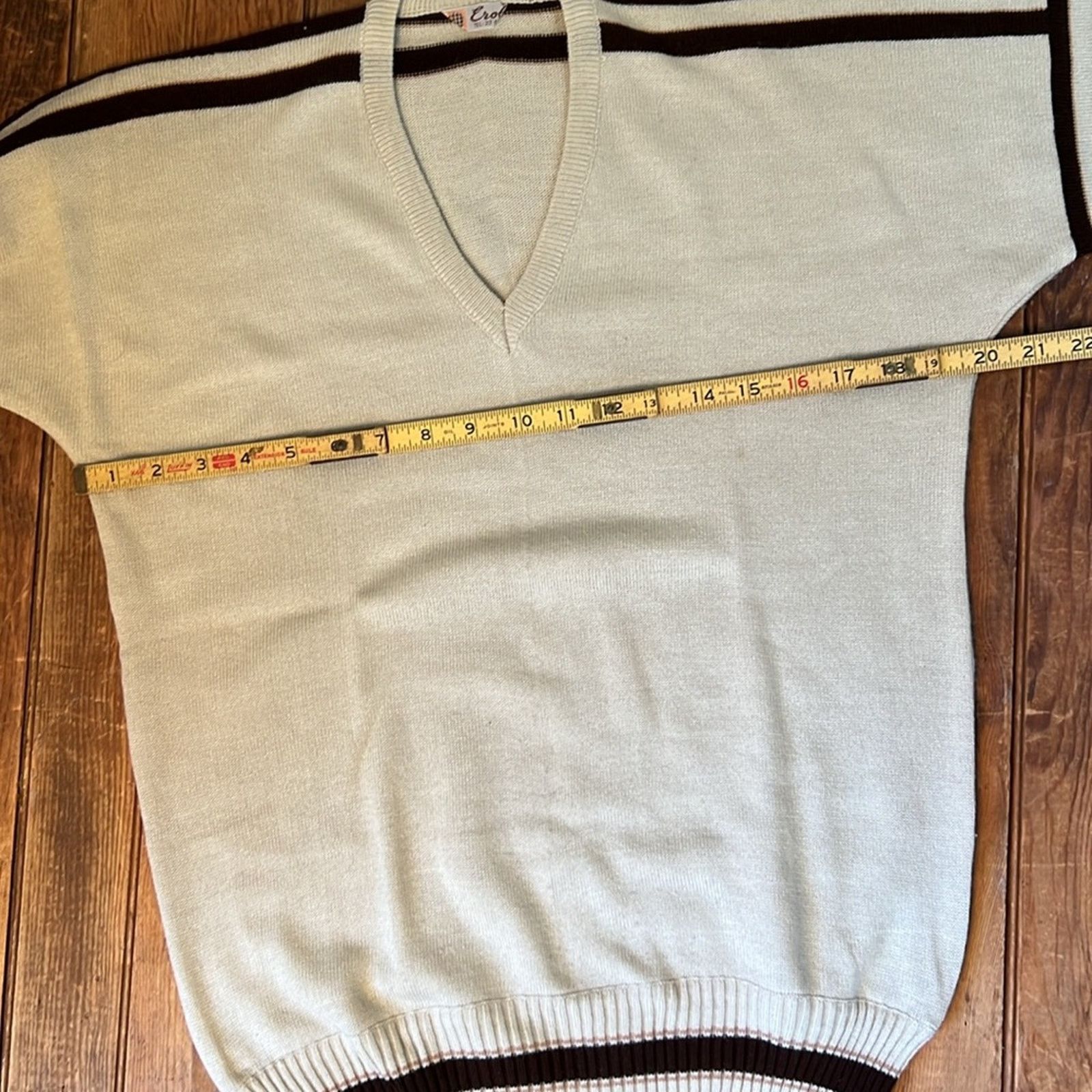 Other Vintage 1970s Erol V neck pull over sweater tan brown Size US S / EU 44-46 / 1 - 3 Thumbnail
