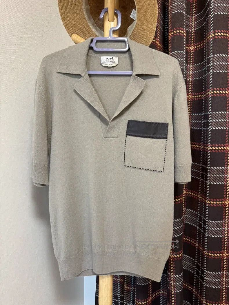 Hermes Hermes Shortsleeve, 100% wool, unisex, leather pockets. Size US S / EU 44-46 / 1 - 1 Thumbnail
