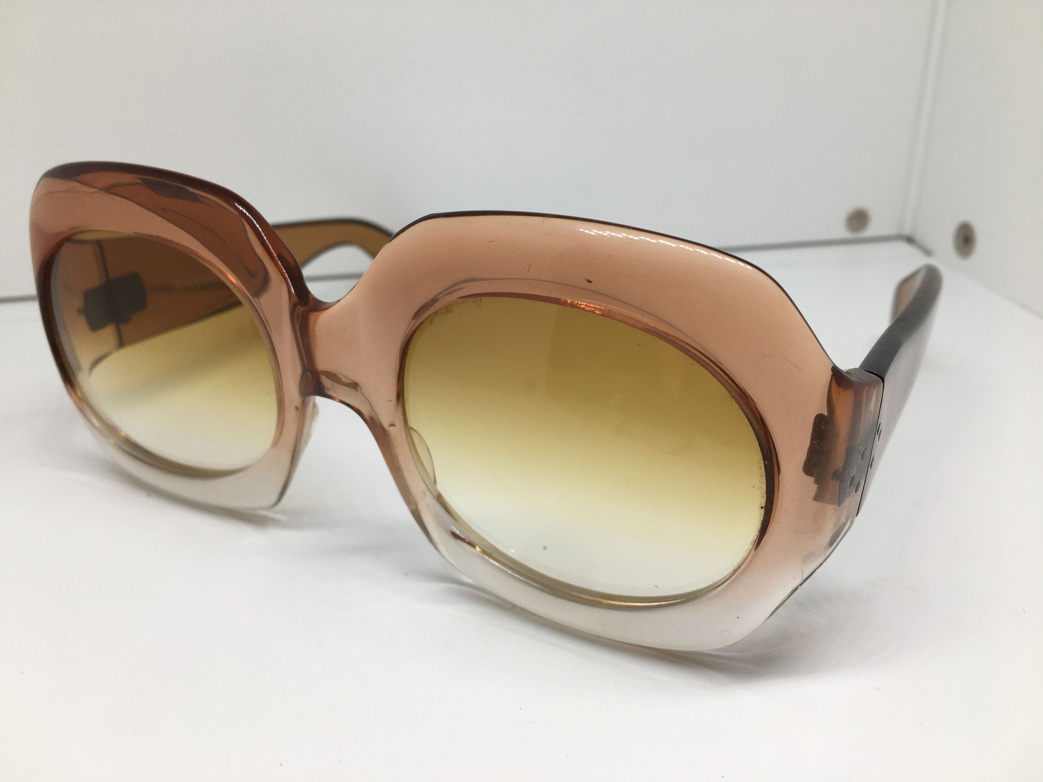 Givenchy GIVENCHY NOUVELLE BOUTIQUE HAUTE COUTURE LUNETTES DE SOLEIL Size ONE SIZE - 3 Thumbnail