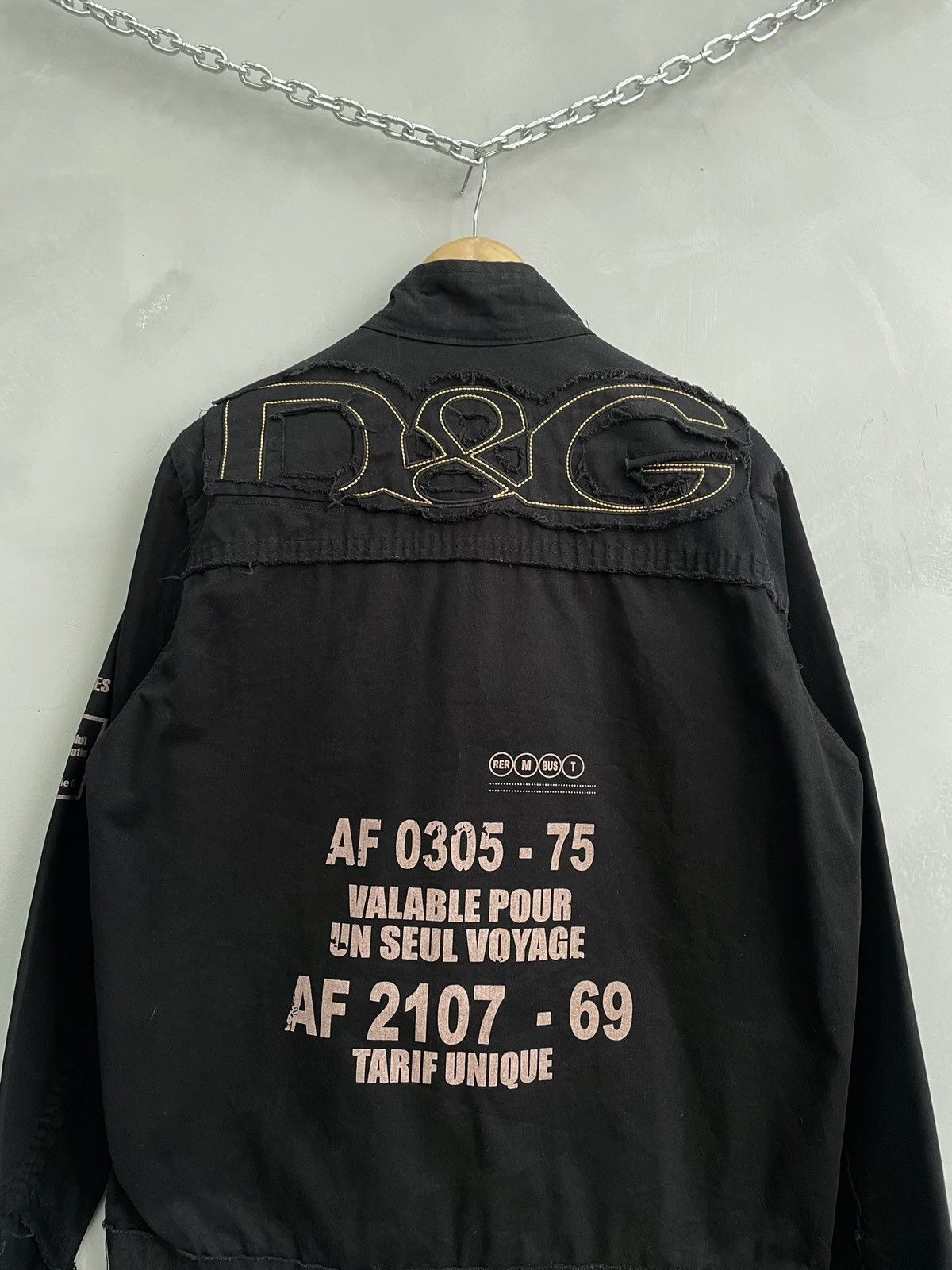 Dolce & Gabbana Vintage 2000s Big logo Dolce Gabbana distressed jacket Size US S / EU 44-46 / 1 - 11 Thumbnail