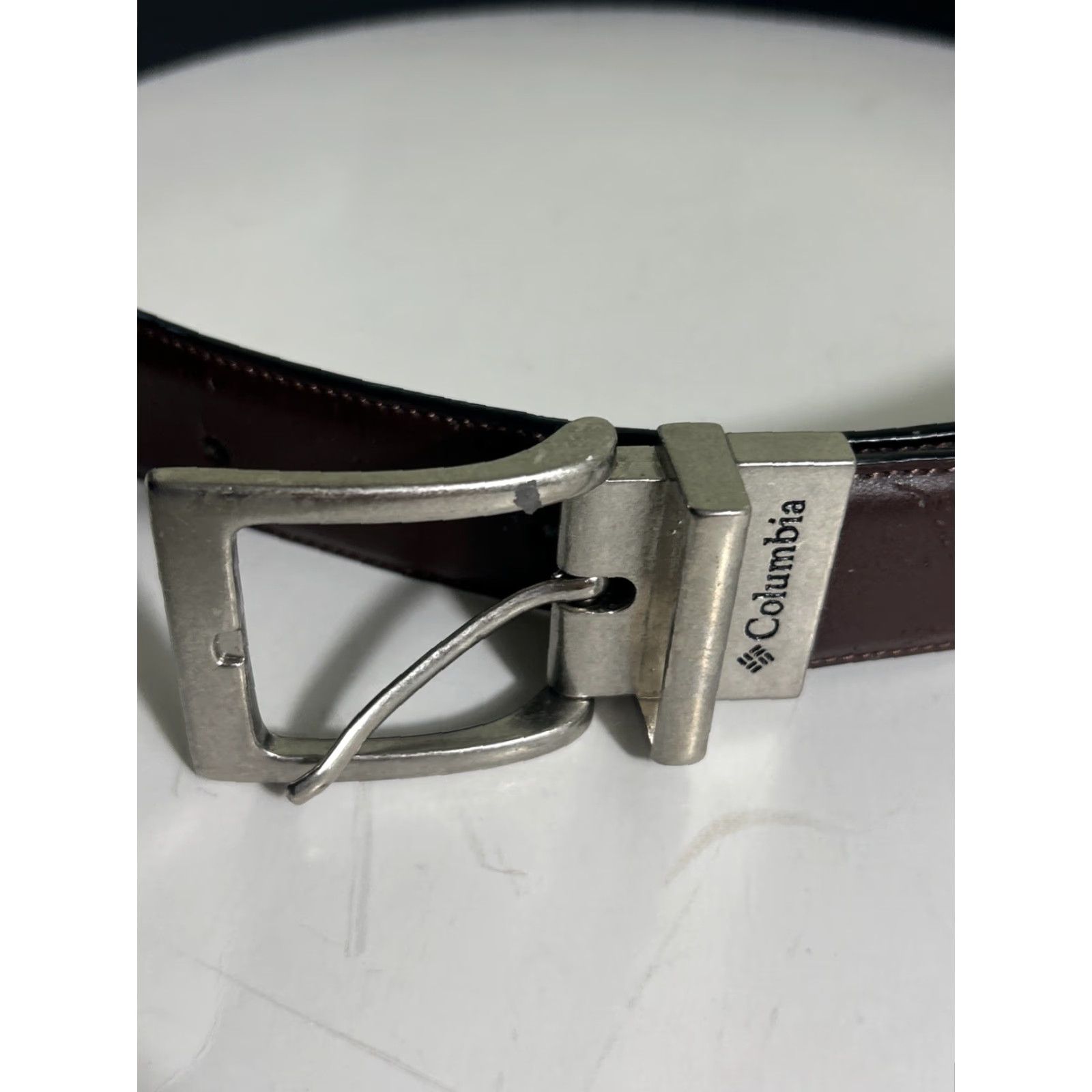 Vintage Columbia Belt Leather Brown Size 32 Men Woven Peeling Pattern Front, Men’s Brown Leather Belt 32 Columbia Size 32 - 2 Thumbnail