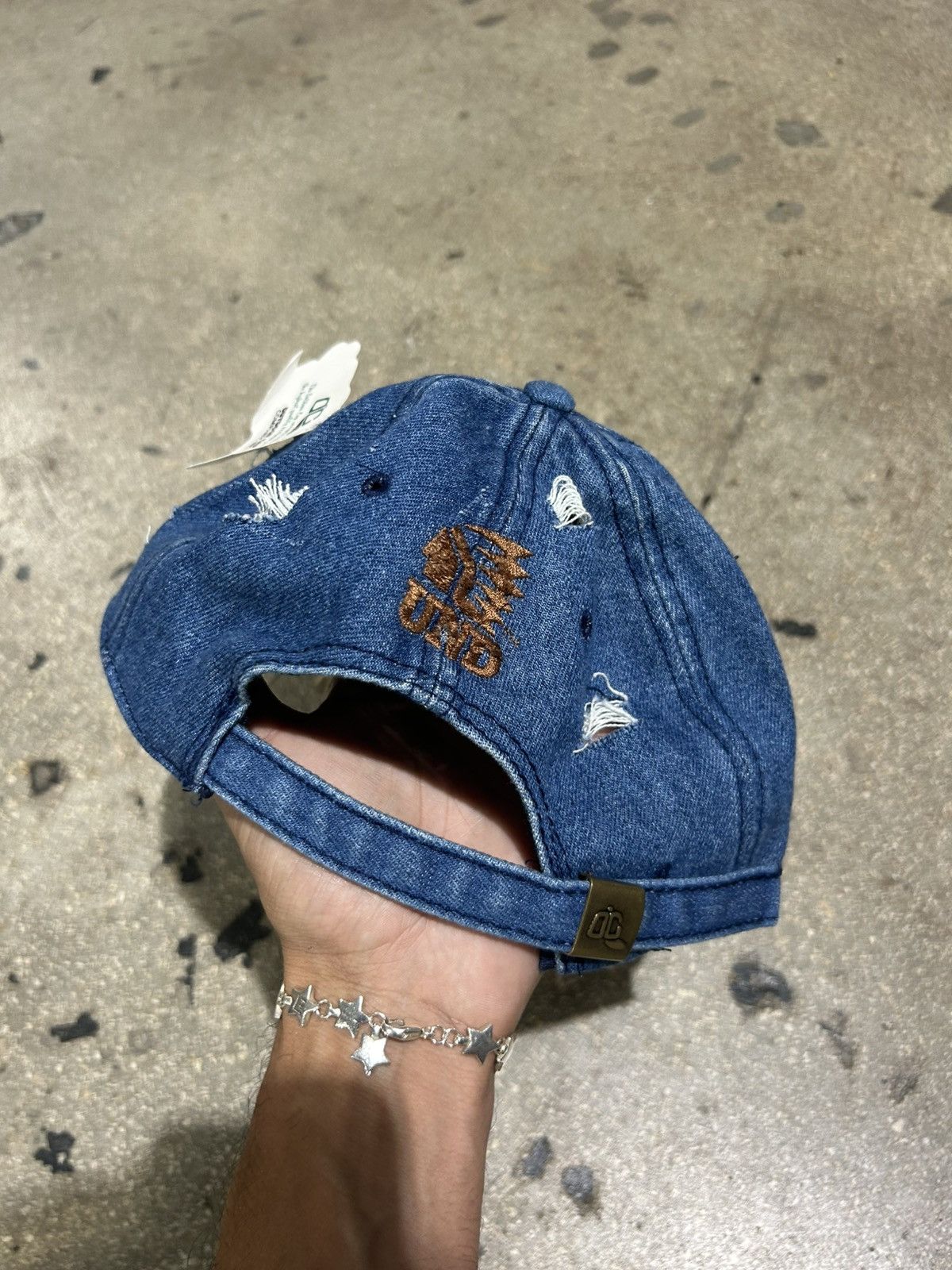 Vintage University Of North Dakota Fighting Sioux Denim Hat Size ONE SIZE - 2 Thumbnail