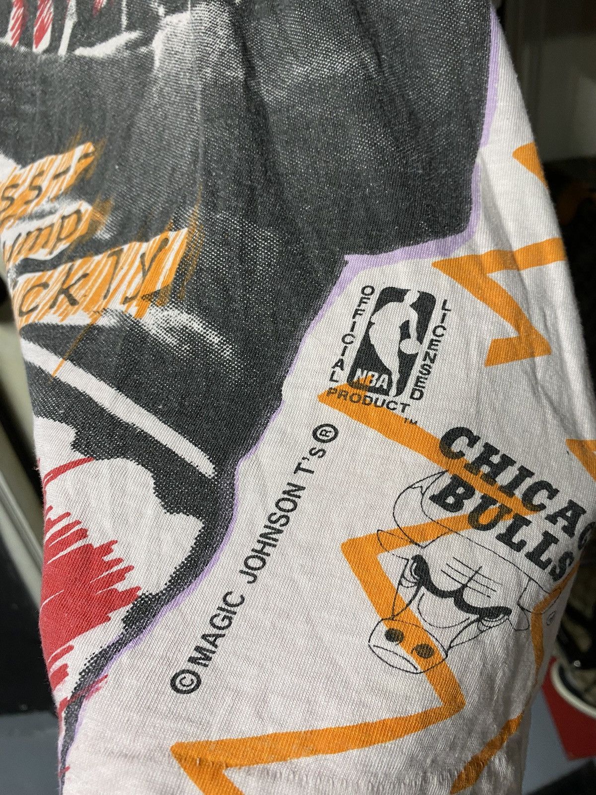 NBA 90’s Vintage Michael Jordan Magic Johnson Tee Shirt XLarge Size US XL / EU 56 / 4 - 5 Thumbnail