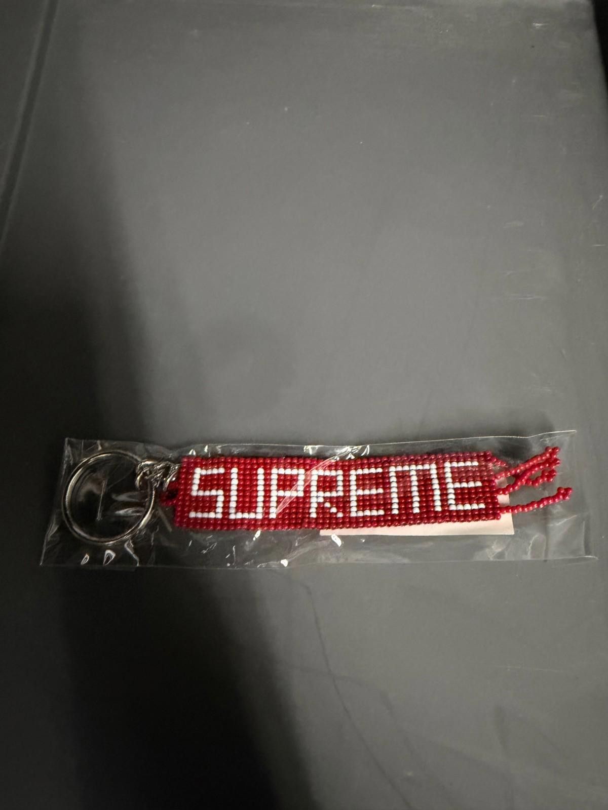 Supreme Supreme Red Box Logo Beaded Key Ring Chain Keychain SS20 Size ONE SIZE - 1 Thumbnail