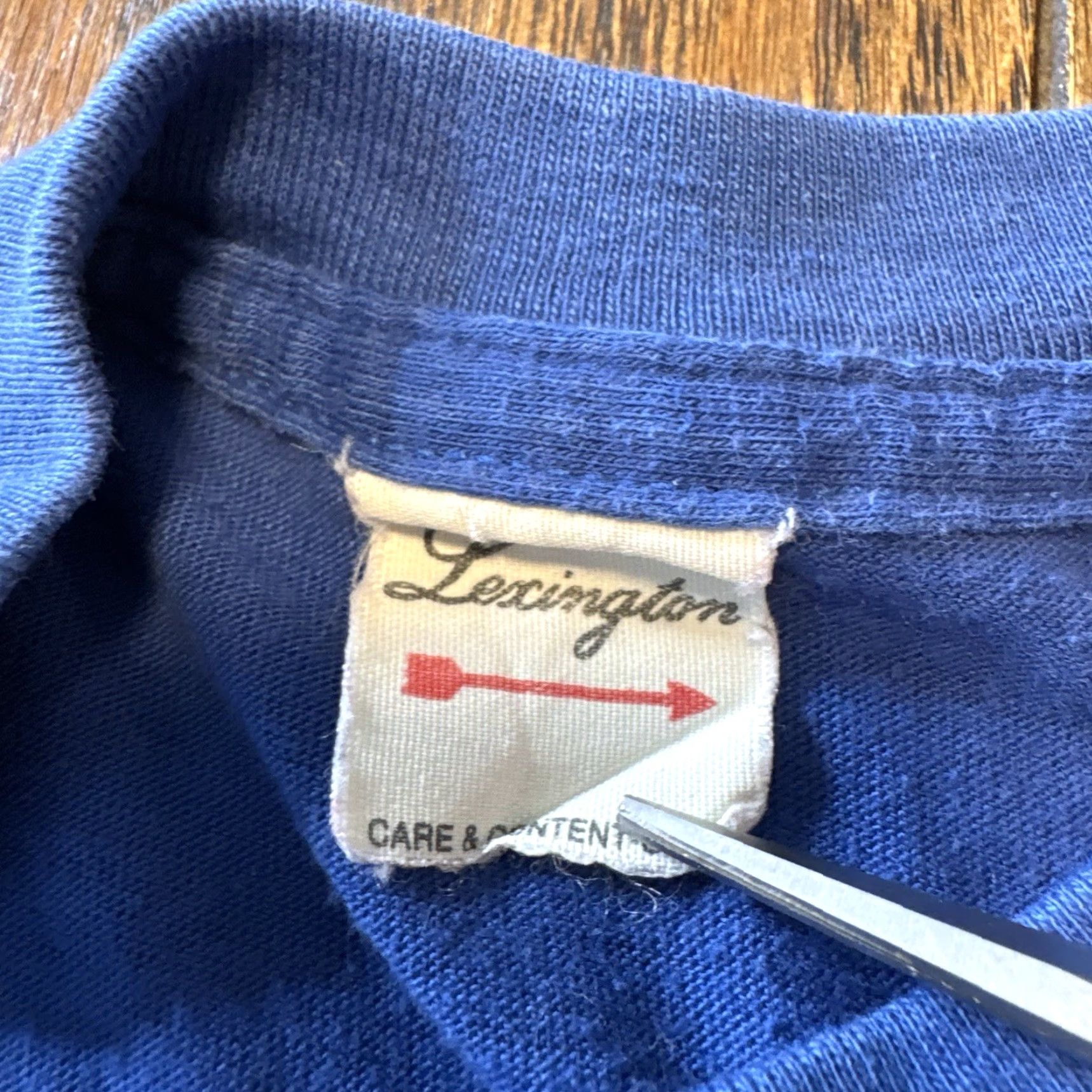 Hanes VINTAGE Elvis Presley T Shirt 1977 Blue Small 34/36 Hanes The King Lives On 23 long by 17 Size US S / EU 44-46 / 1 - 6 Thumbnail