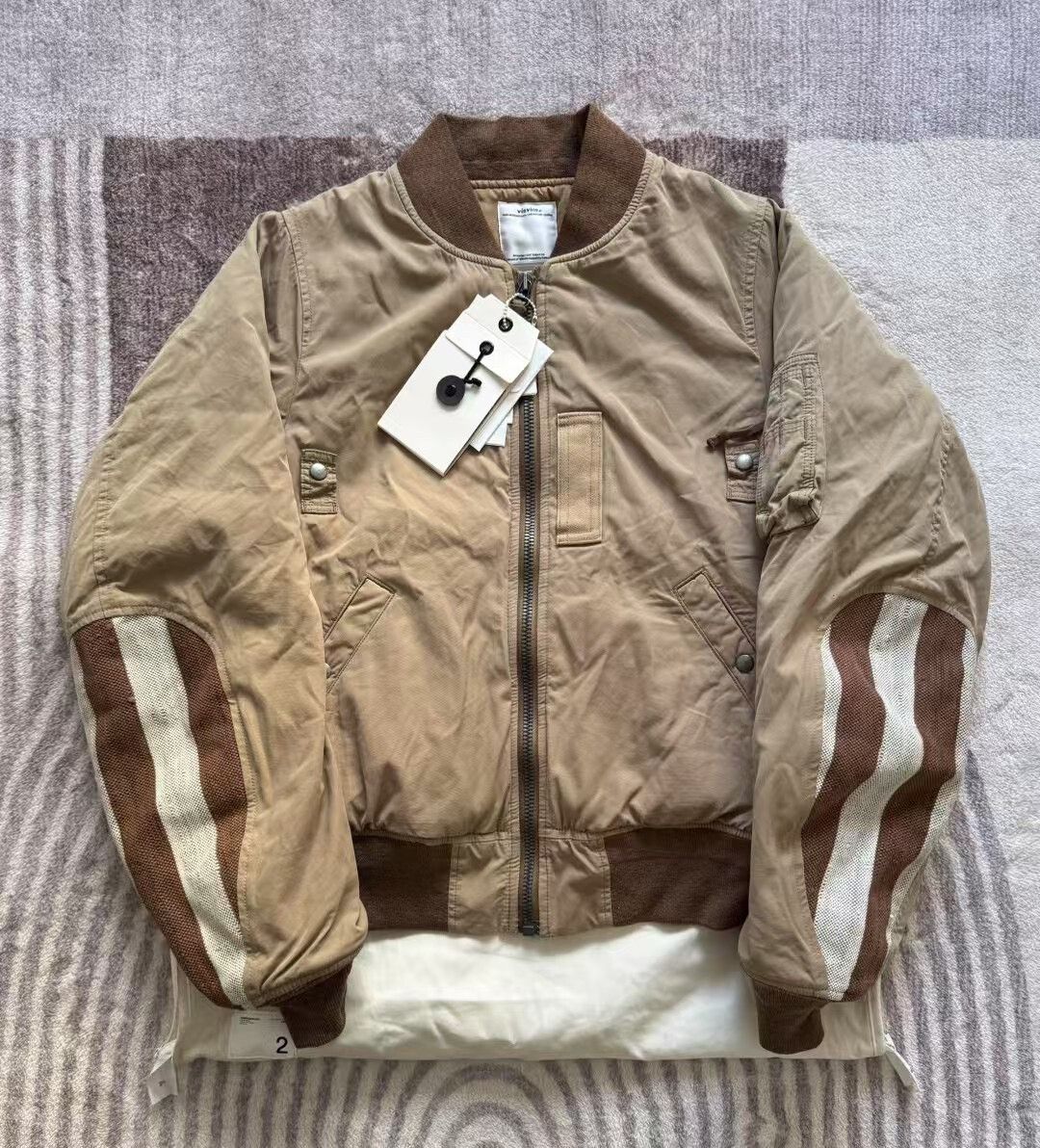Visvim VISVIM 20SS THORSON ALBACORE Droplet Sleeve MA-1 Jacket Size US M / EU 48-50 / 2 - 1 Thumbnail