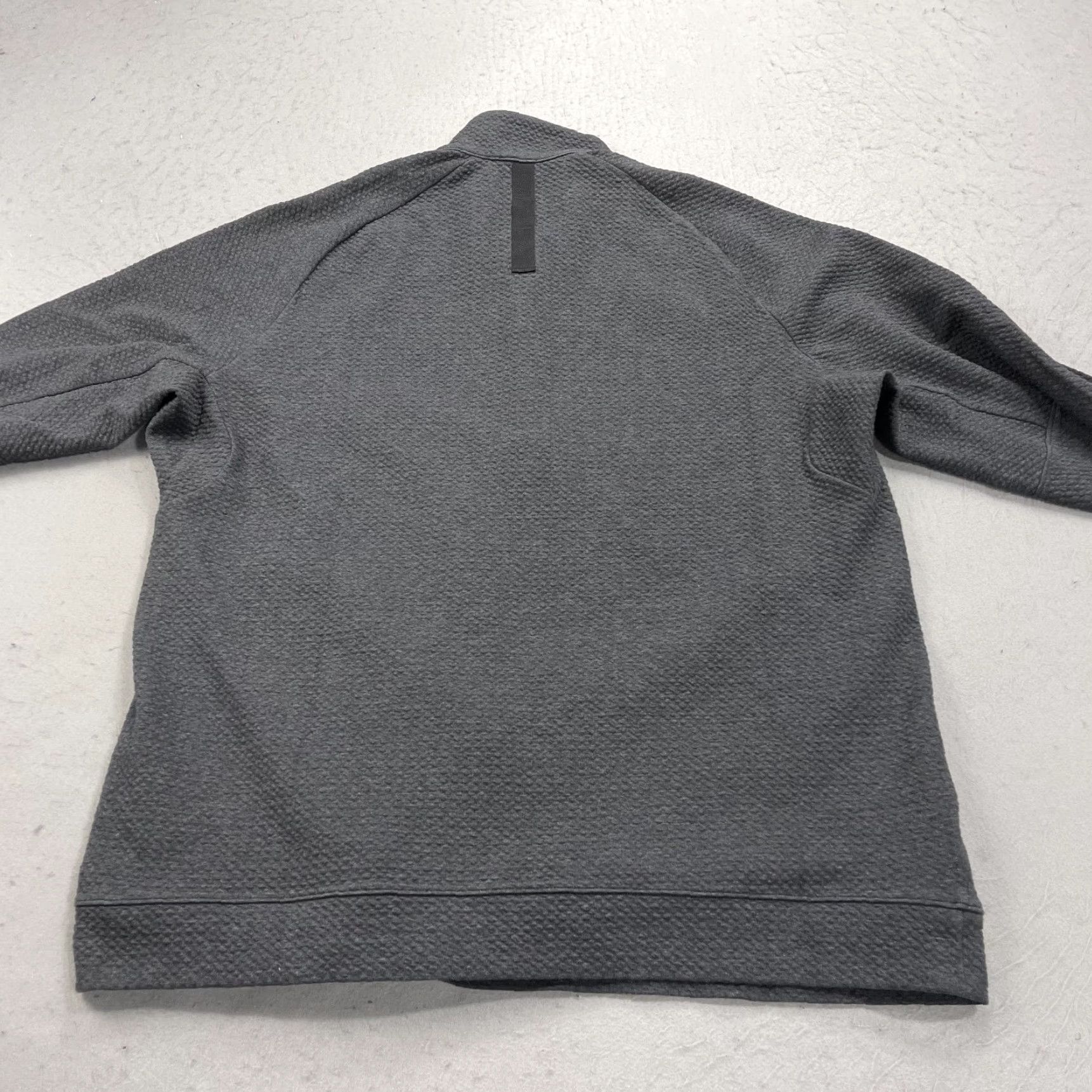 Lululemon Lululemon Jacket Mens XL Gray Black At Ease Double Textured 1/4 Zip Gym Size US XL / EU 56 / 4 - 5 Thumbnail