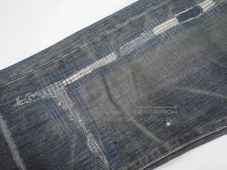 Neighborhood Neighborhood size S jeans Size US 26 / EU 42 - 4 Thumbnail