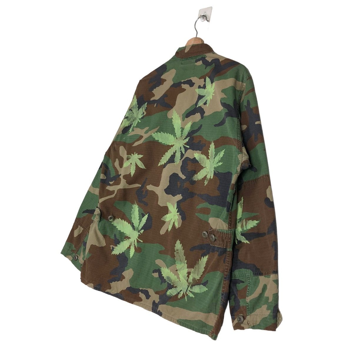 Japanese Brand 🔥Camo Jacket Multi Pocket Cargo Front Street Made in Italy Size US M / EU 48-50 / 2 - 10 Thumbnail