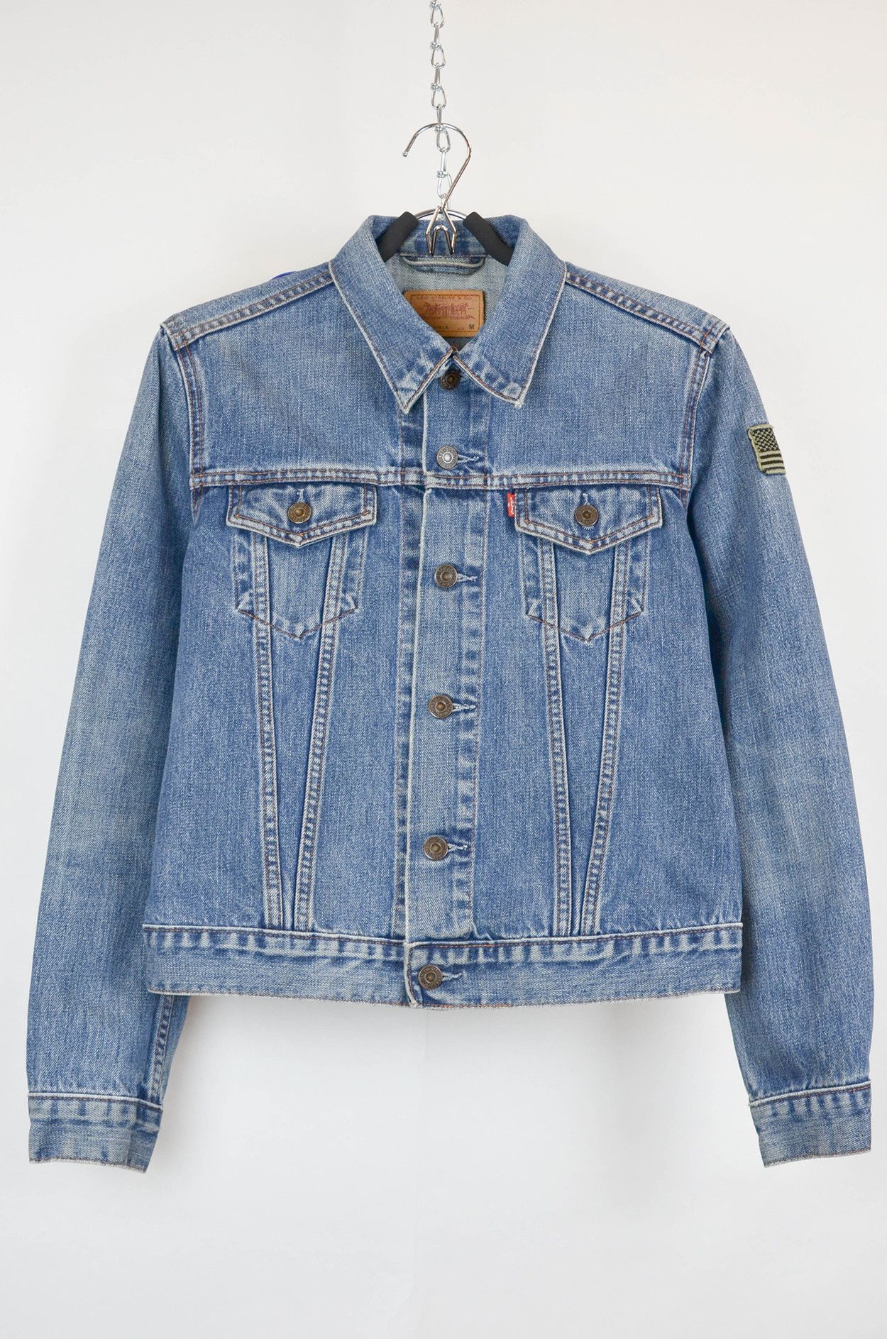 Levi's Levi’s Strauss & Co. Denim Patch Jacket – Women’s M Size M / US 6-8 / IT 42-44 - 1 Thumbnail