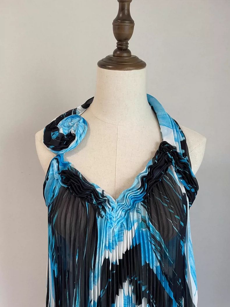Issey Miyake Issey Miyake size:2 Blue and black printed dress Size S / US 4 / IT 40 - 8 Thumbnail