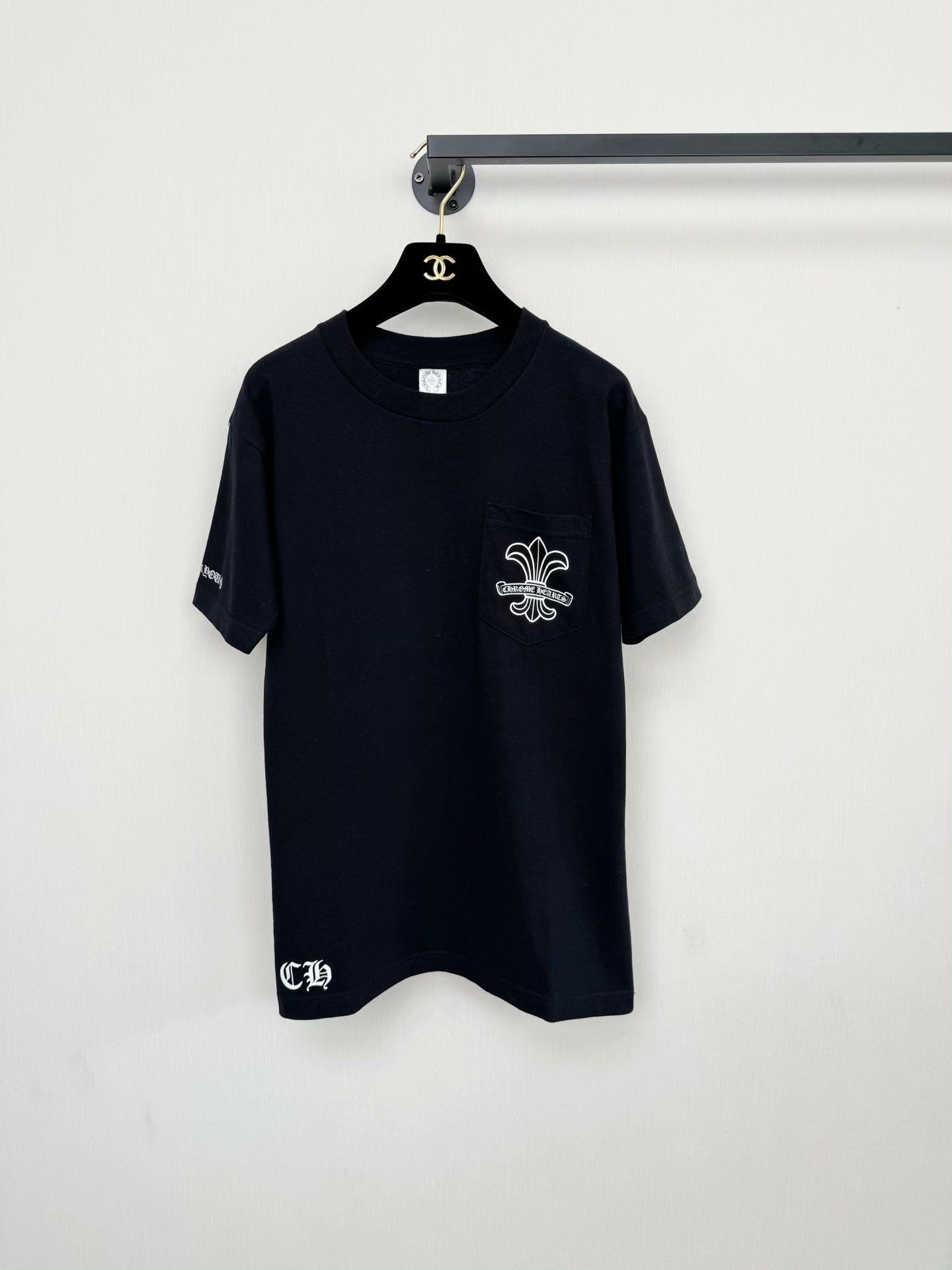 Chrome Hearts Chrome Hearts Short-Sleeve T-Shirt Size US S / EU 44-46 / 1 - 1 Thumbnail
