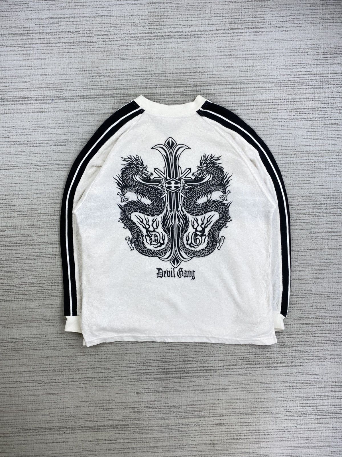 Japanese Brand × Vintage Vintage Devil Gang Cross Logo Dragonfly Sweatshirt Size US M / EU 48-50 / 2 - 1 Thumbnail