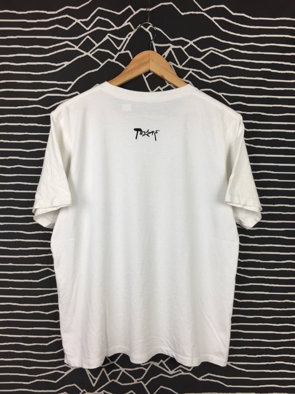Band Tees Uniqlo X Troye Sivan Potrait Graphic Tee Size US XL / EU 56 / 4 - 6 Thumbnail