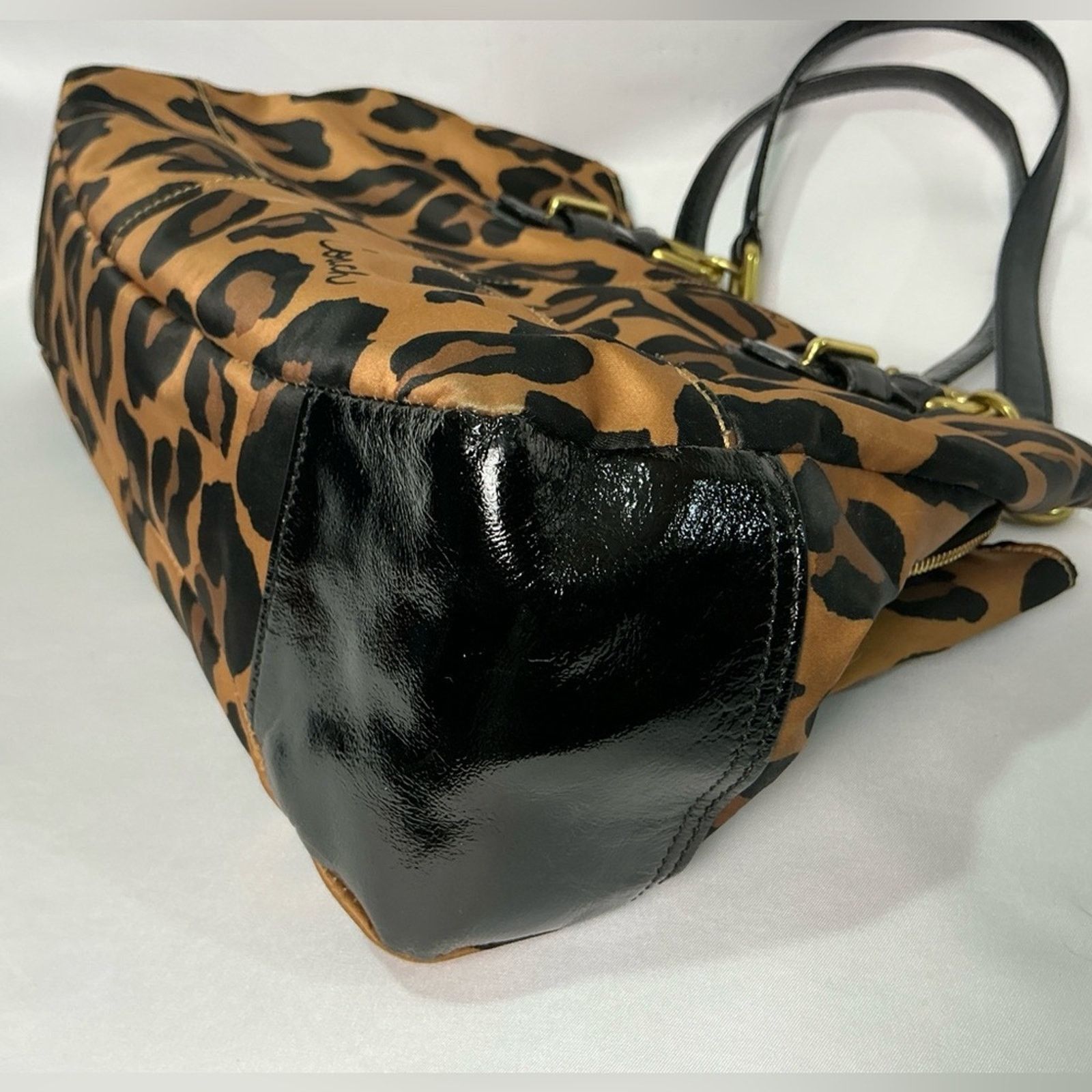 Coach Coach Chelsea Ocelot Jayden Carryall Leopard Shoulder Bag Size ONE SIZE - 11 Thumbnail