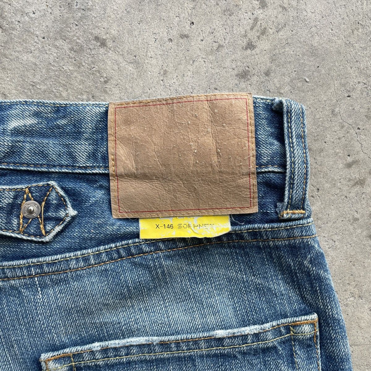 Japanese Brand Vintage Sophnet. Japan Faded Storm Distressed Jeans Pants Size US 31 - 11 Thumbnail