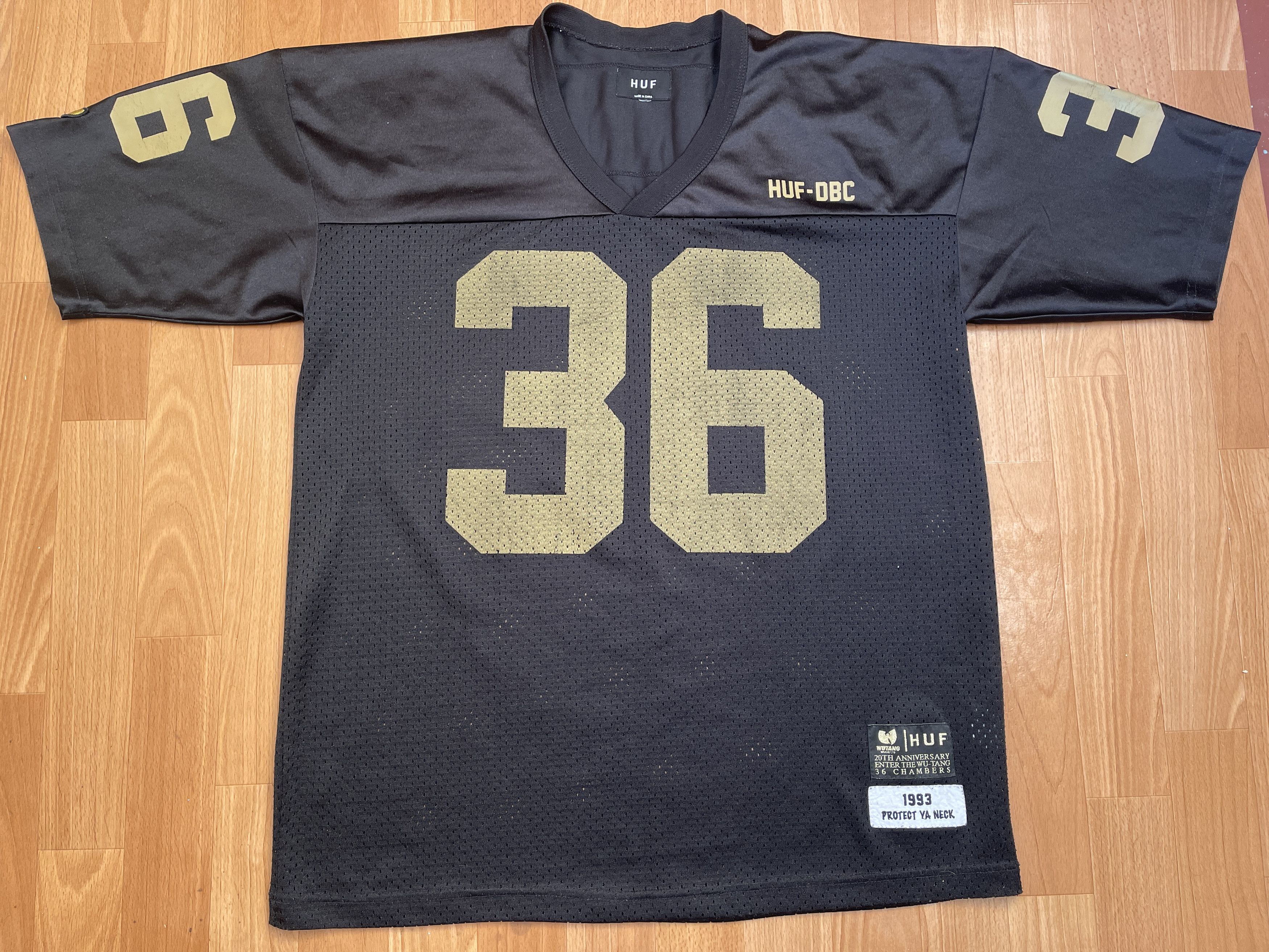 Huf × Wu-Tang Clan HUF X Wu-Tang Clan 2014 Anniversary jersey Wu Wear t-shirt L Size US L / EU 52-54 / 3 - 4 Thumbnail