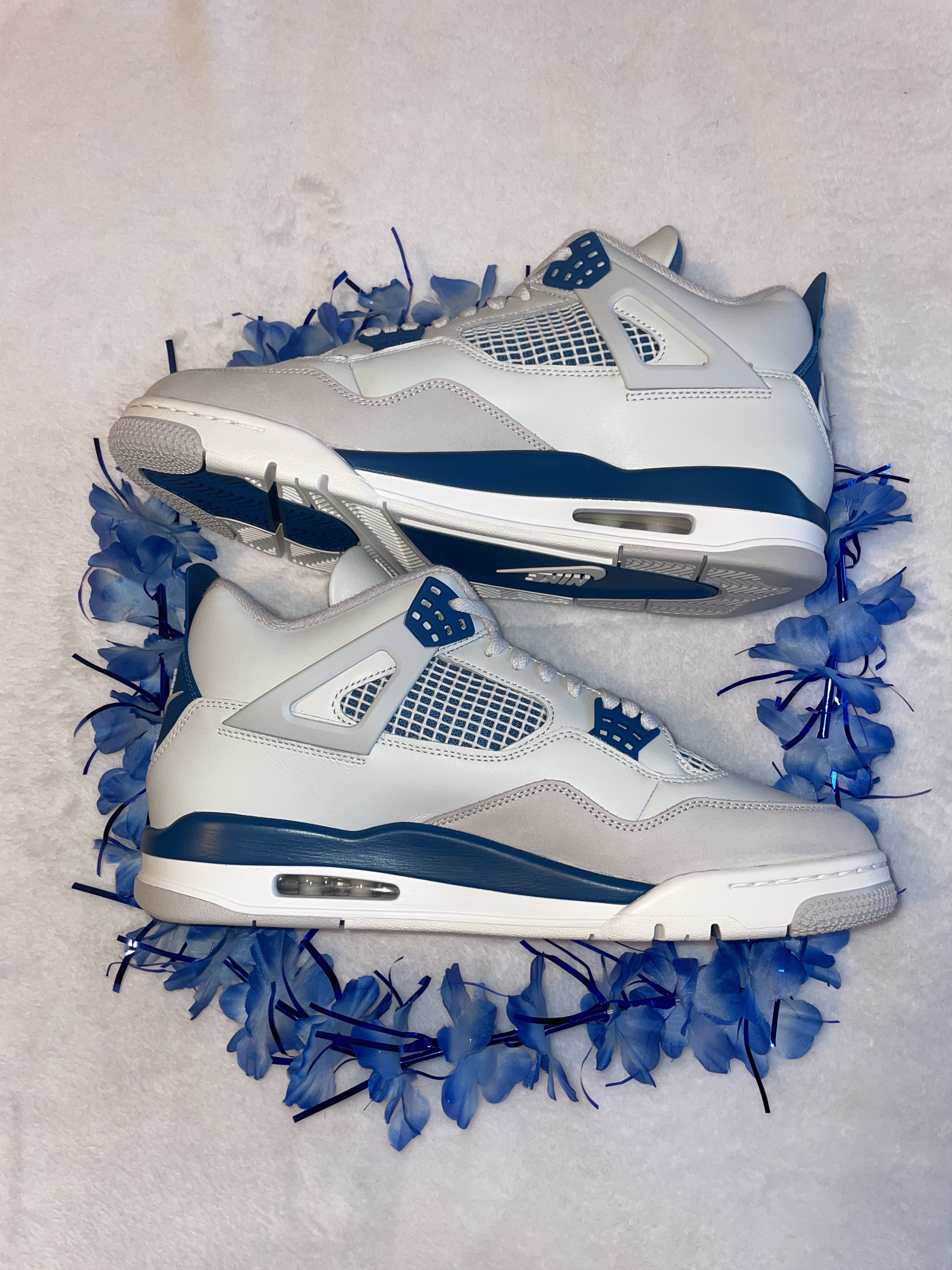 Jordan Brand Jordan 4 Retro Military Blue / Industrial Blue (2024) Size US 11.5 / EU 44-45 - 2 Thumbnail