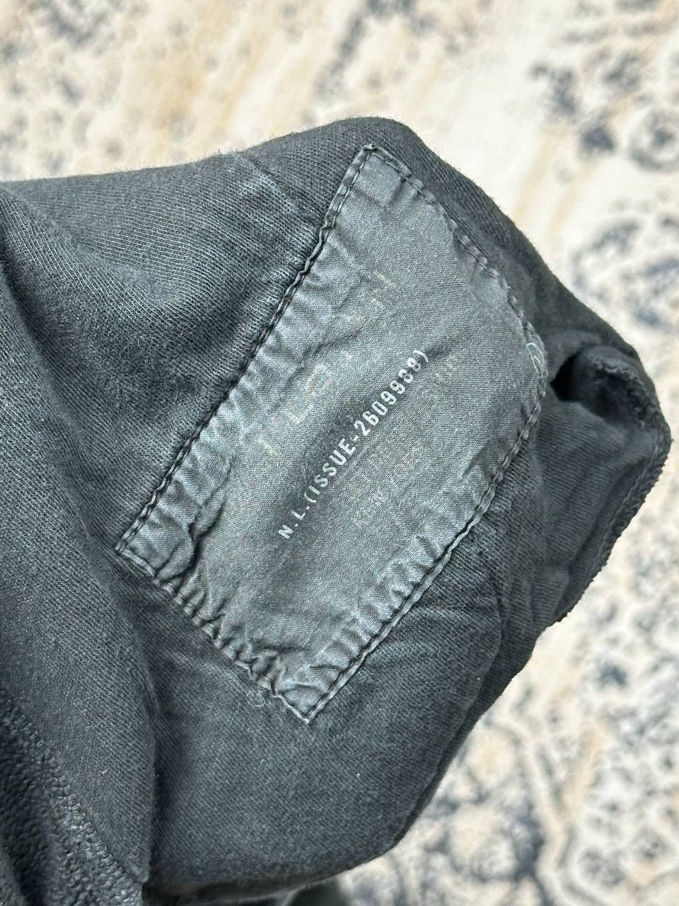 Nili Lotan Rare Nili Lotan Paris Cropped Cotton Faded Pants Size 32" / US 10 / IT 46 - 7 Thumbnail