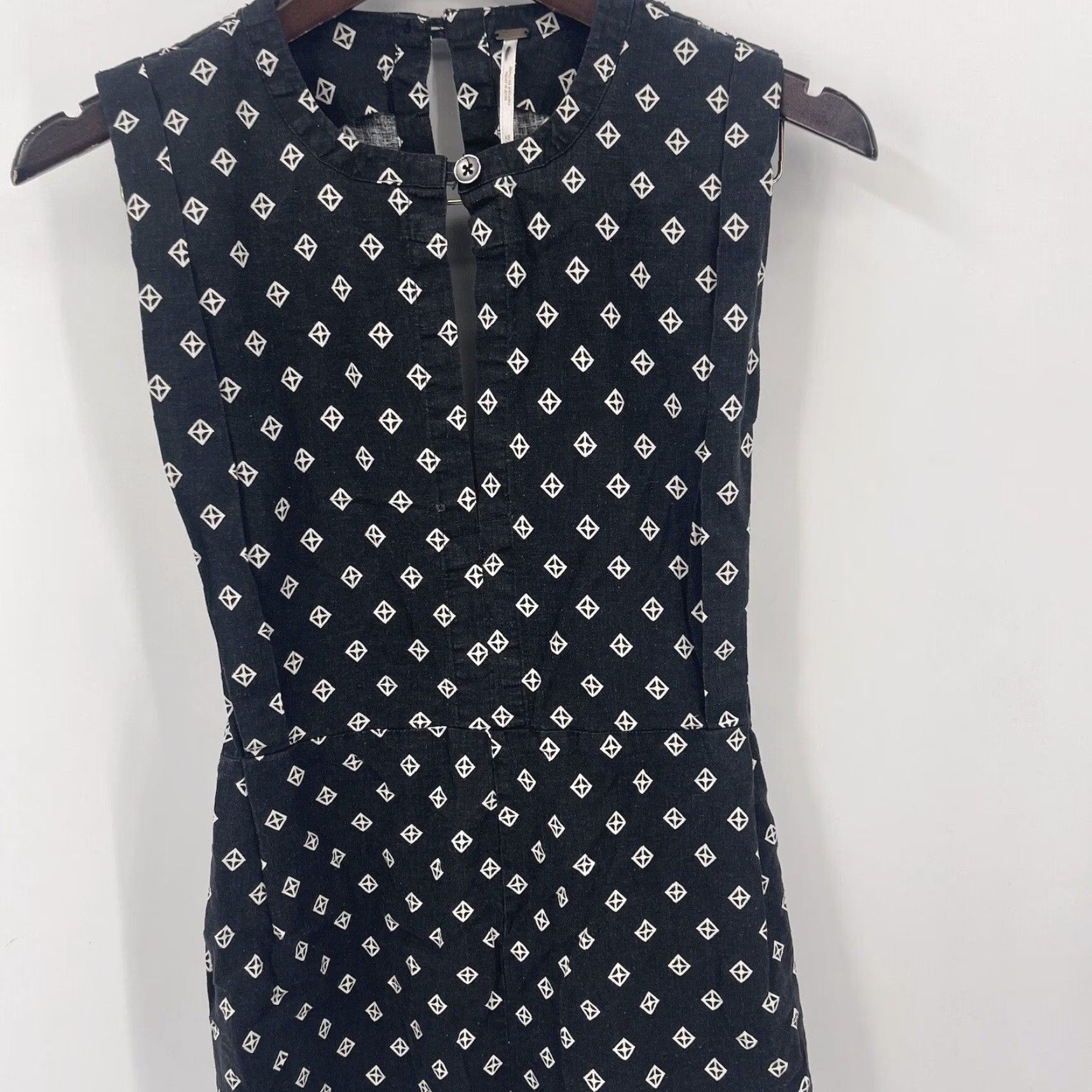 Free People Free People Geometric Print Romper Women XS Black Sleeveless Linen Blend Casual Party Size 26" / US 2 / IT 38 - 3 Thumbnail