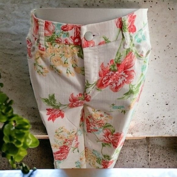 Chicos Chicos Girlfriend 5 Pocket Vintage Inspired Floral Ankle 4 Size 27" / US 4 / IT 40 - 8 Thumbnail