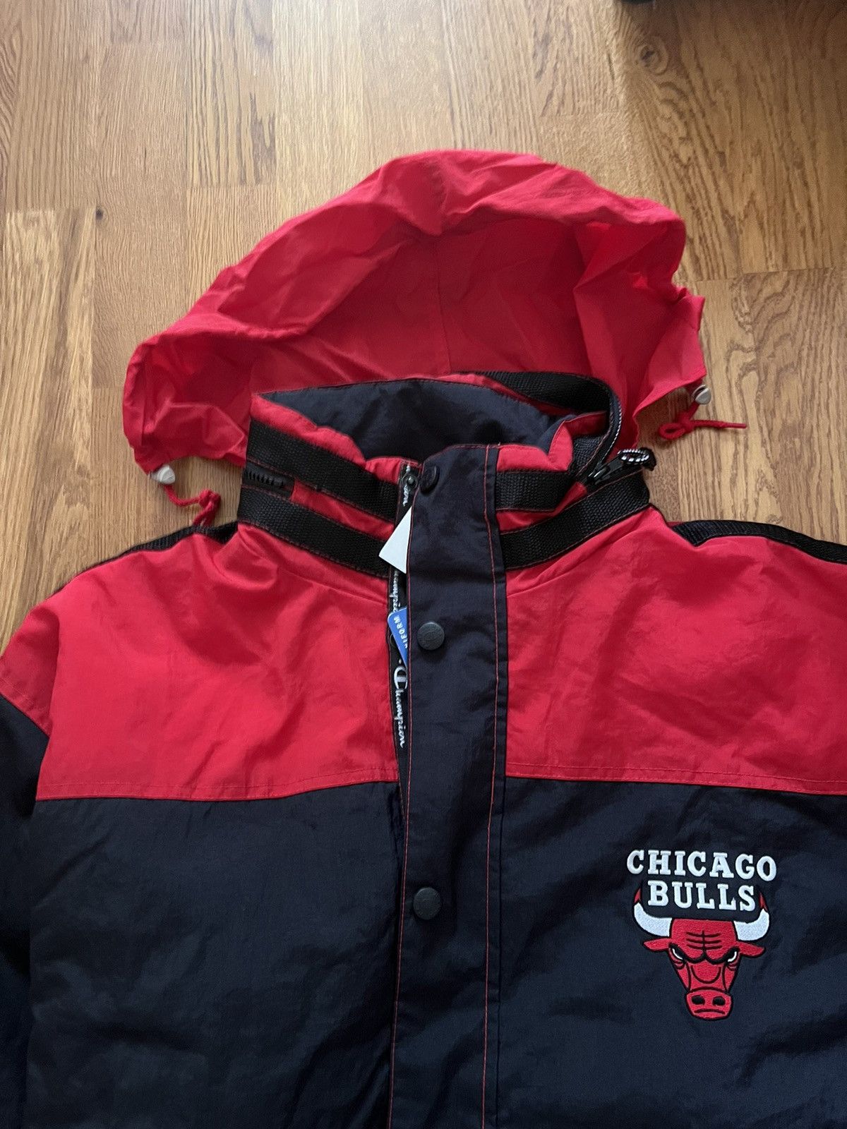 Champion × NBA Vintage DS Chicago Bulls jacket Size US XL / EU 56 / 4 - 4 Thumbnail
