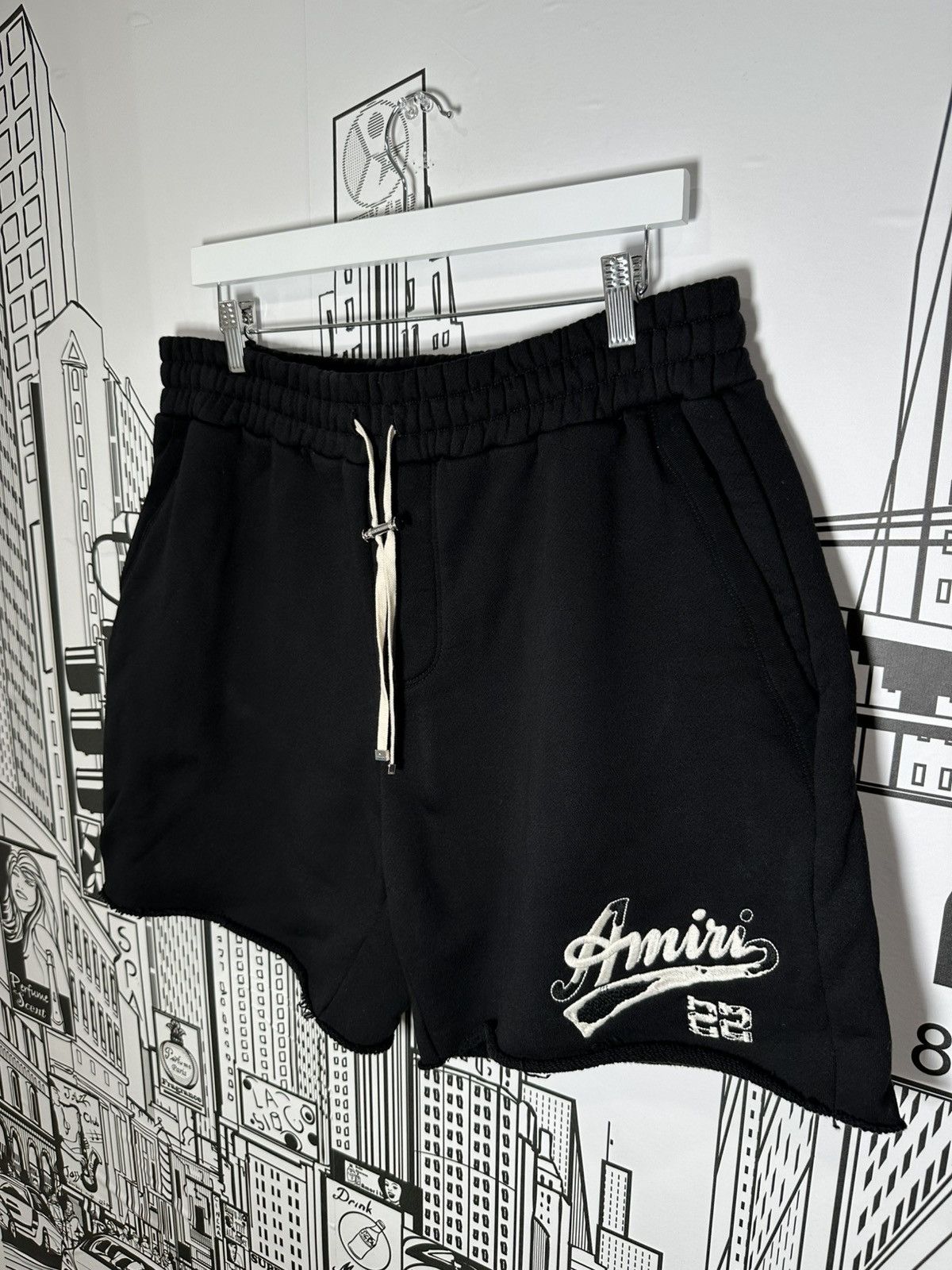 Amiri Amiri Script Logo Shorts Black XL Size US 36 / EU 52 - 2 Thumbnail