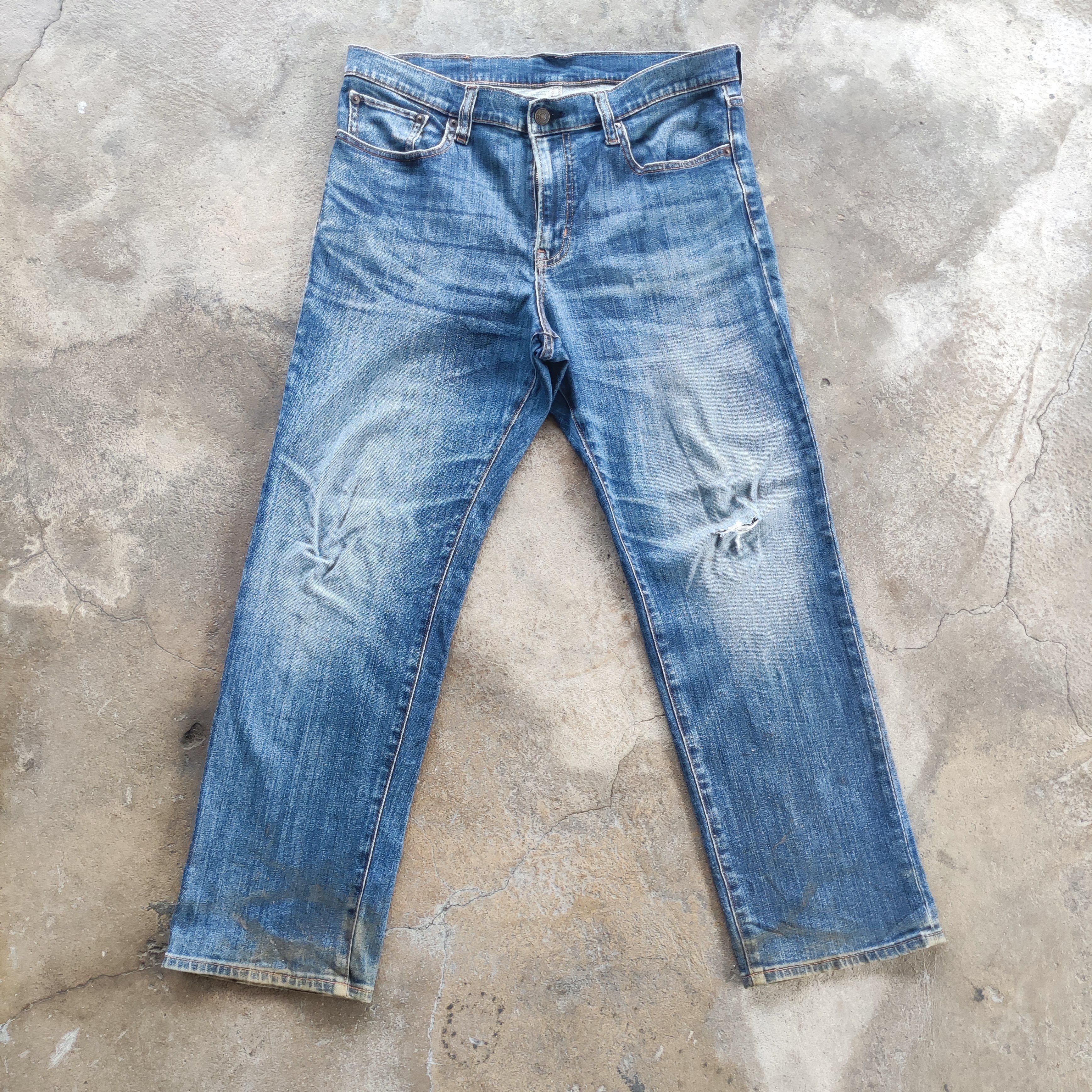 Japanese Brand Vintage Japanese Brand Straight Cut Jeans Faded Ripped Pants Size US 33 - 1 Thumbnail