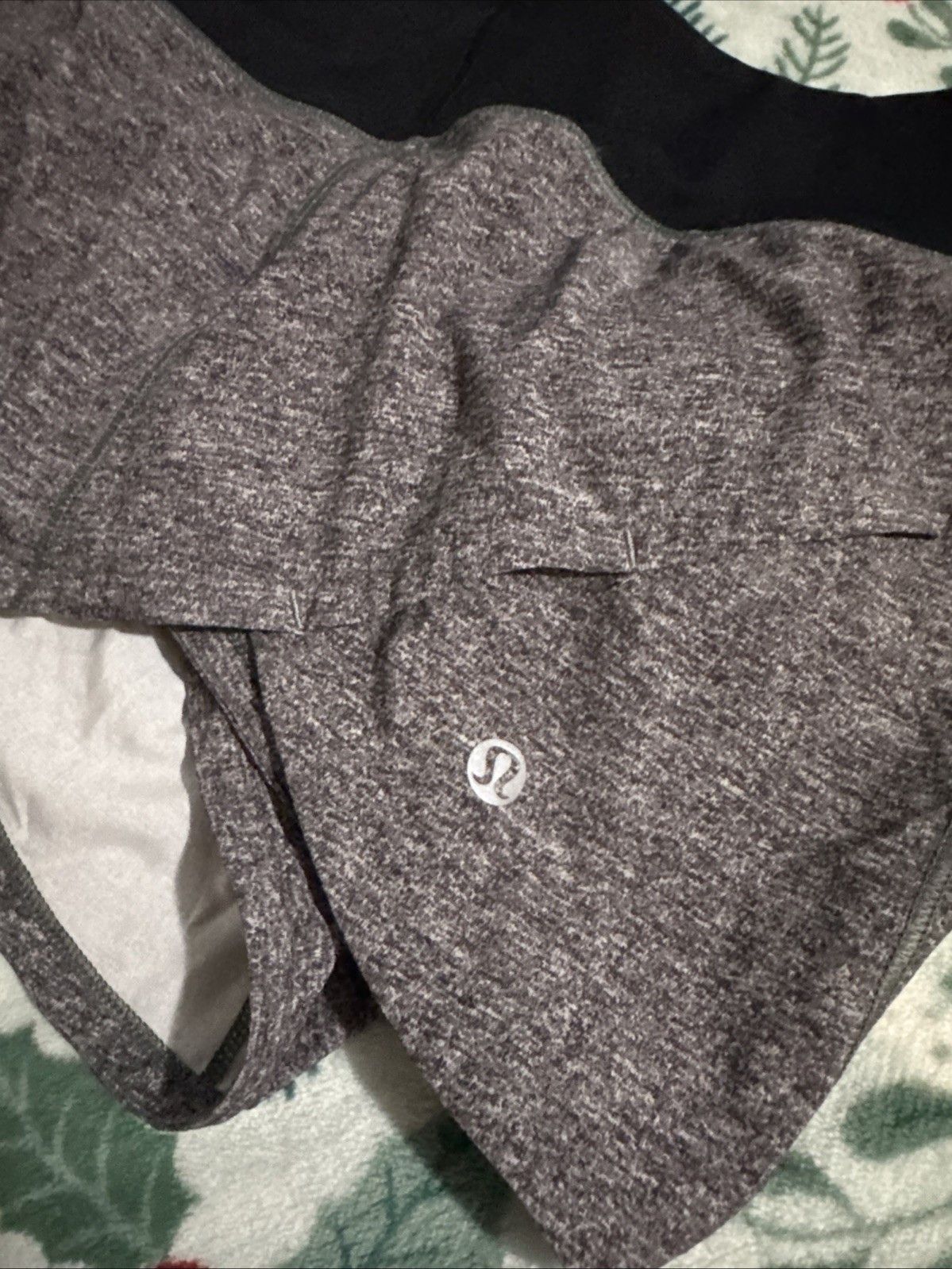 Lululemon Lululemon Women’s Size 10 Shorts Size 22" - 3 Thumbnail