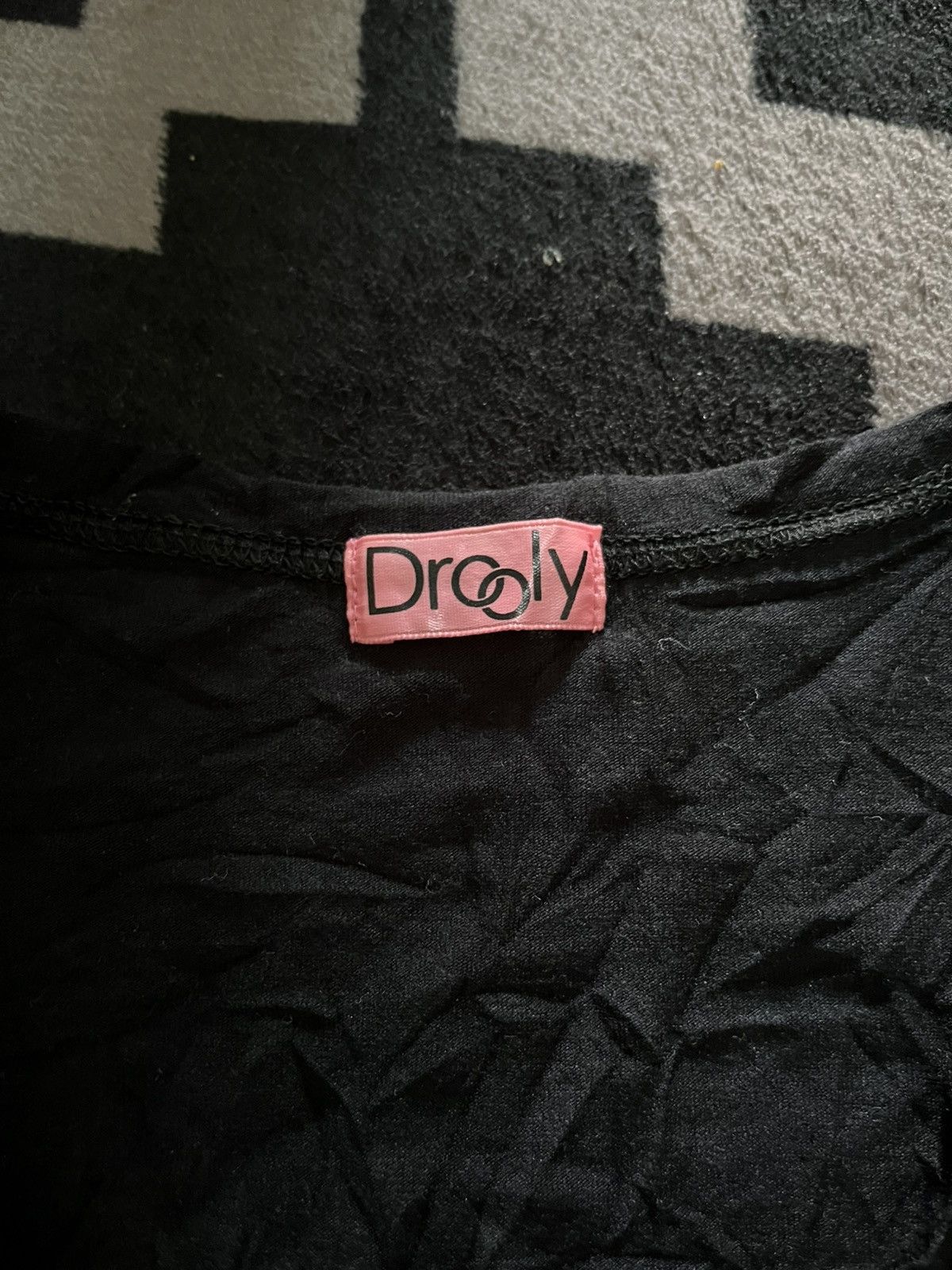 Japanese Brand Vintage drooly cross goth tshirt Size US M / EU 48-50 / 2 - 5 Thumbnail