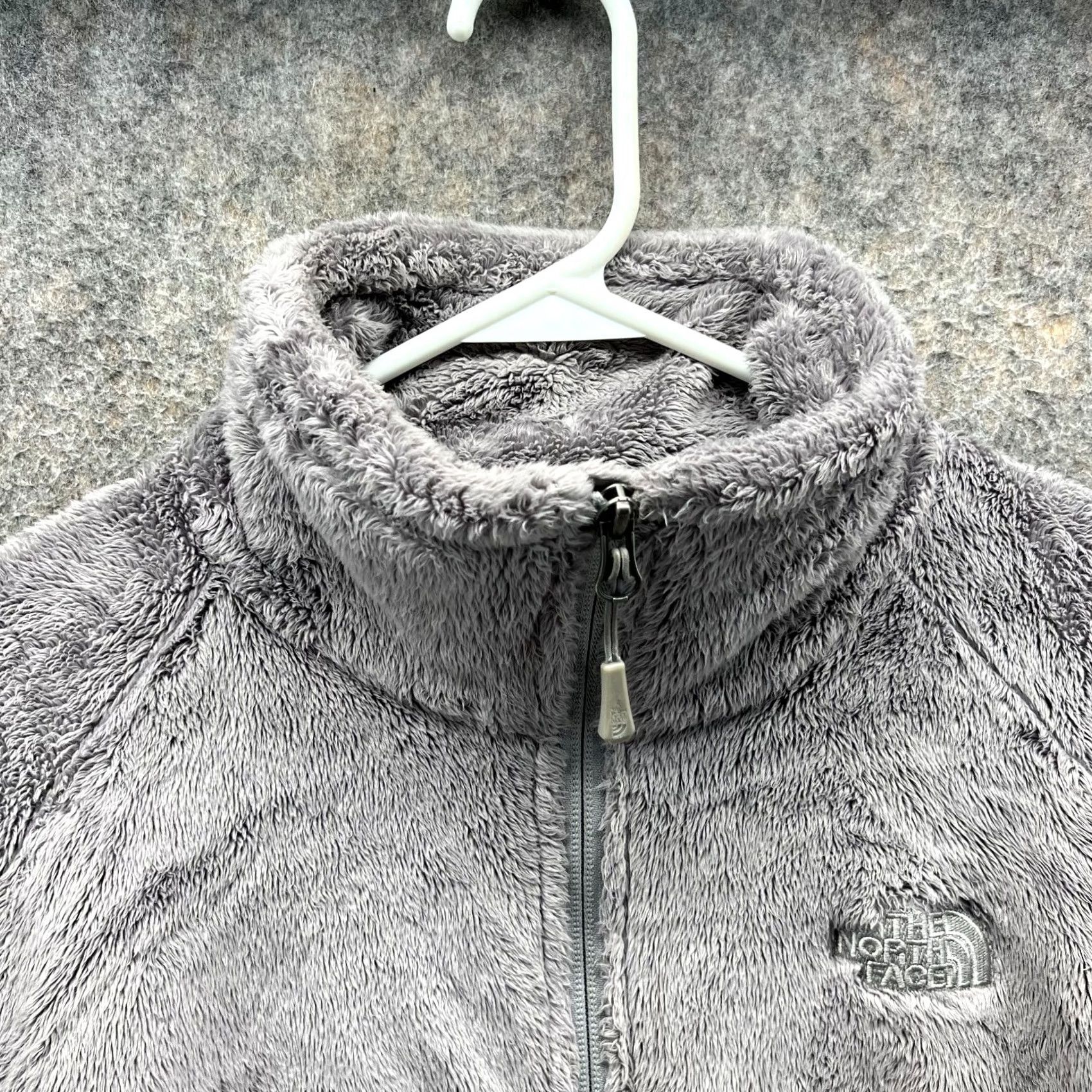 The North Face VINTAGE The North Face Jacket Womens Small Gray Full Zip Fleece Osito 2 C782 Fits Women, Regular, All Seasons, Logo, Basic Jacket Size S / US 4 / IT 40 - 2 Thumbnail