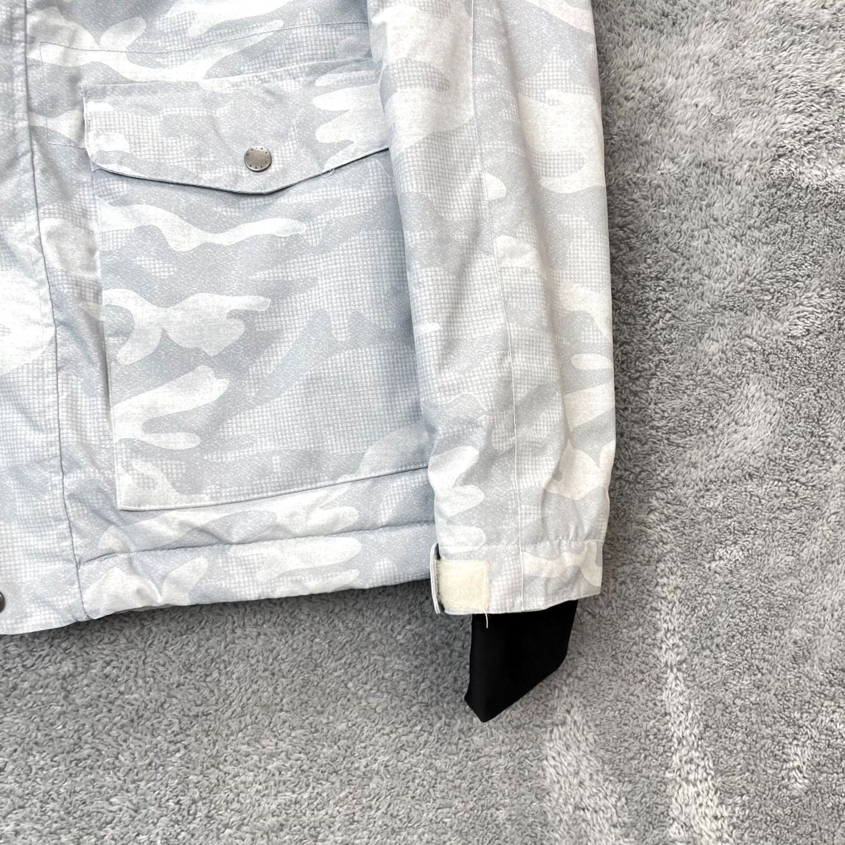 Quiksilver Quiksilver Jacket Mens Small Gray Camo Dryflight Faux Fur Lined Coat Hooded Ski Jacket Size US S / EU 44-46 / 1 - 2 Thumbnail