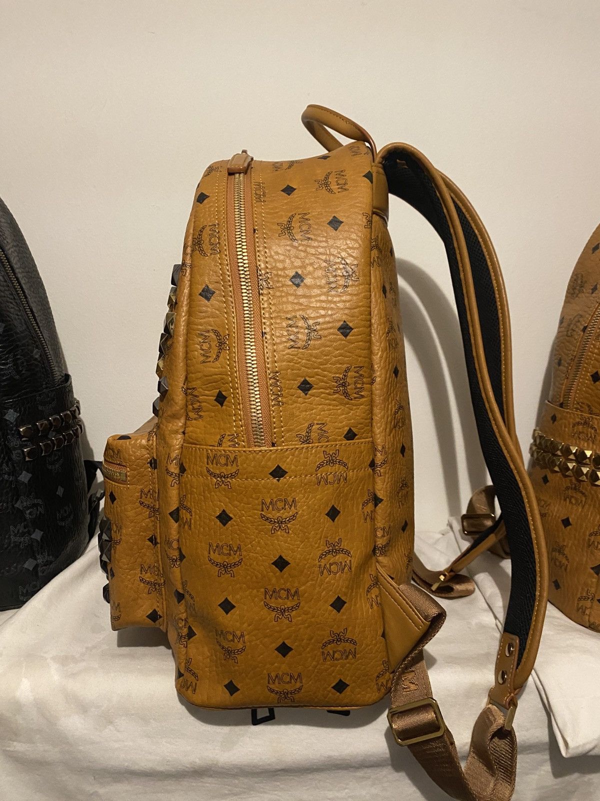 MCM MCM M Studs Cognac Large Backpack Size 46 - 4 Thumbnail