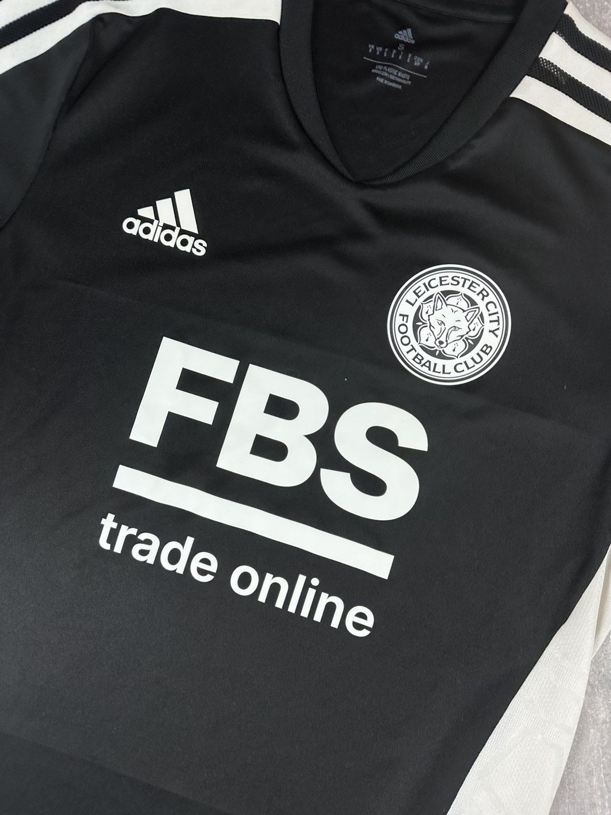 Adidas Adidas Leicester City FC 2022/23 Training Jersey Size US S / EU 44-46 / 1 - 5 Thumbnail