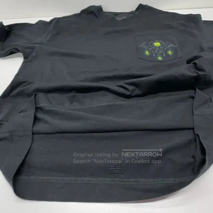 Givenchy Givenchy Casual Loose Round Neck Unisex T-Shirt. Size US XS / EU 42 / 0 - 6 Thumbnail