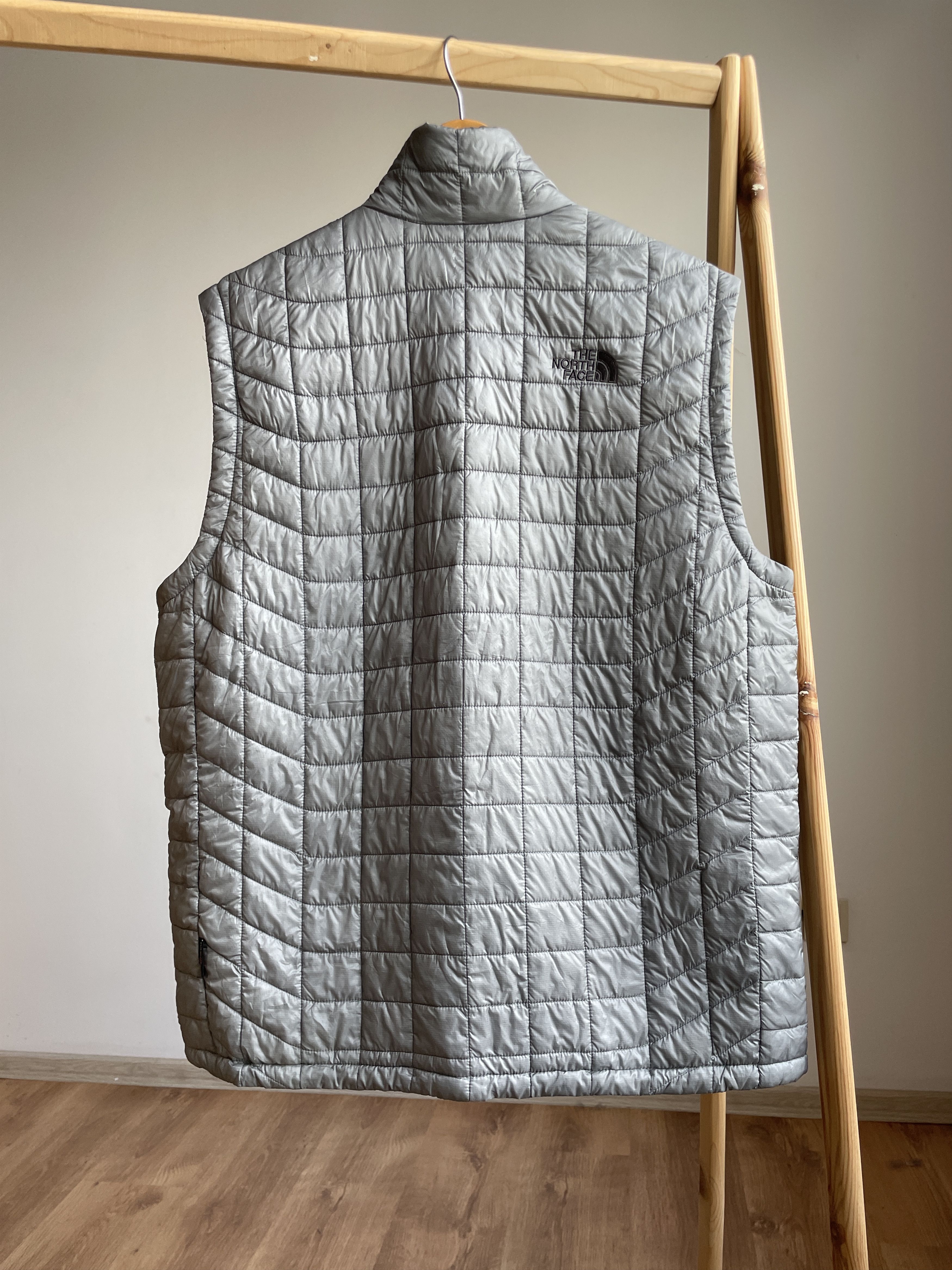 The North Face The North Face Thermo Ball Trekker Vest Size L Size US L / EU 52-54 / 3 - 2 Thumbnail