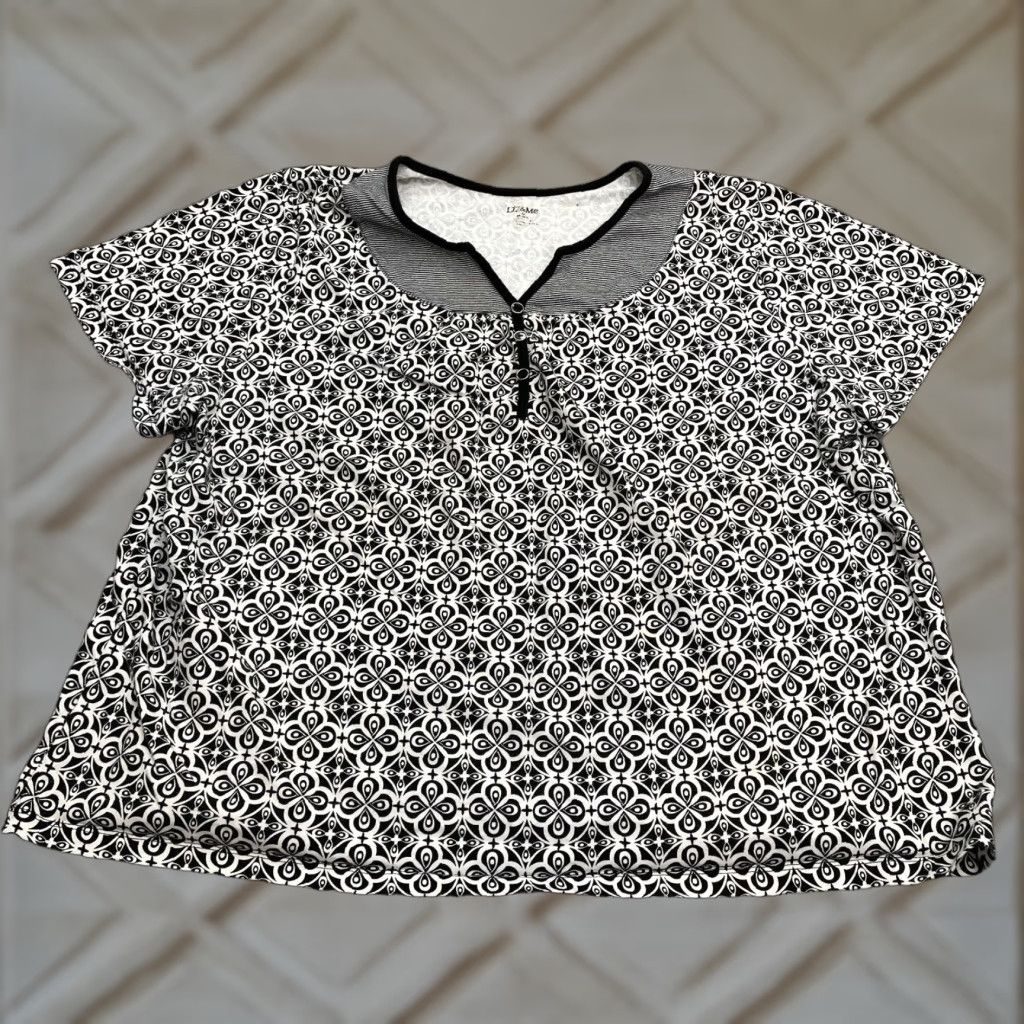 Vintage Liz & Me Plus Size 3XL Women’s Henley T-Shirt Black White Geometric Short Sleeve Cotton Casual Size XXL / US 16-18 / IT 52-54 - 1 Thumbnail