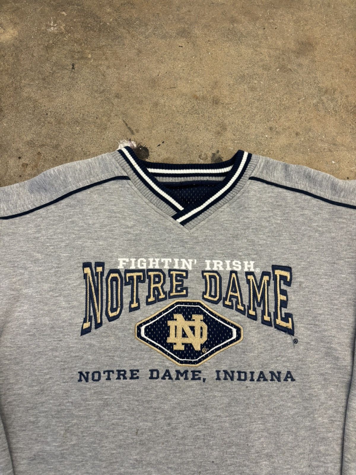 Vintage Vintage 90’s Lee Notre Dame Sweatshirt Size US XL / EU 56 / 4 - 3 Thumbnail
