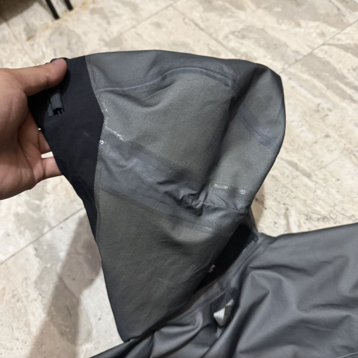 Arc'teryx Y2k Arc’teryx Beta AR Canada made Size US S / EU 44-46 / 1 - 14 Thumbnail