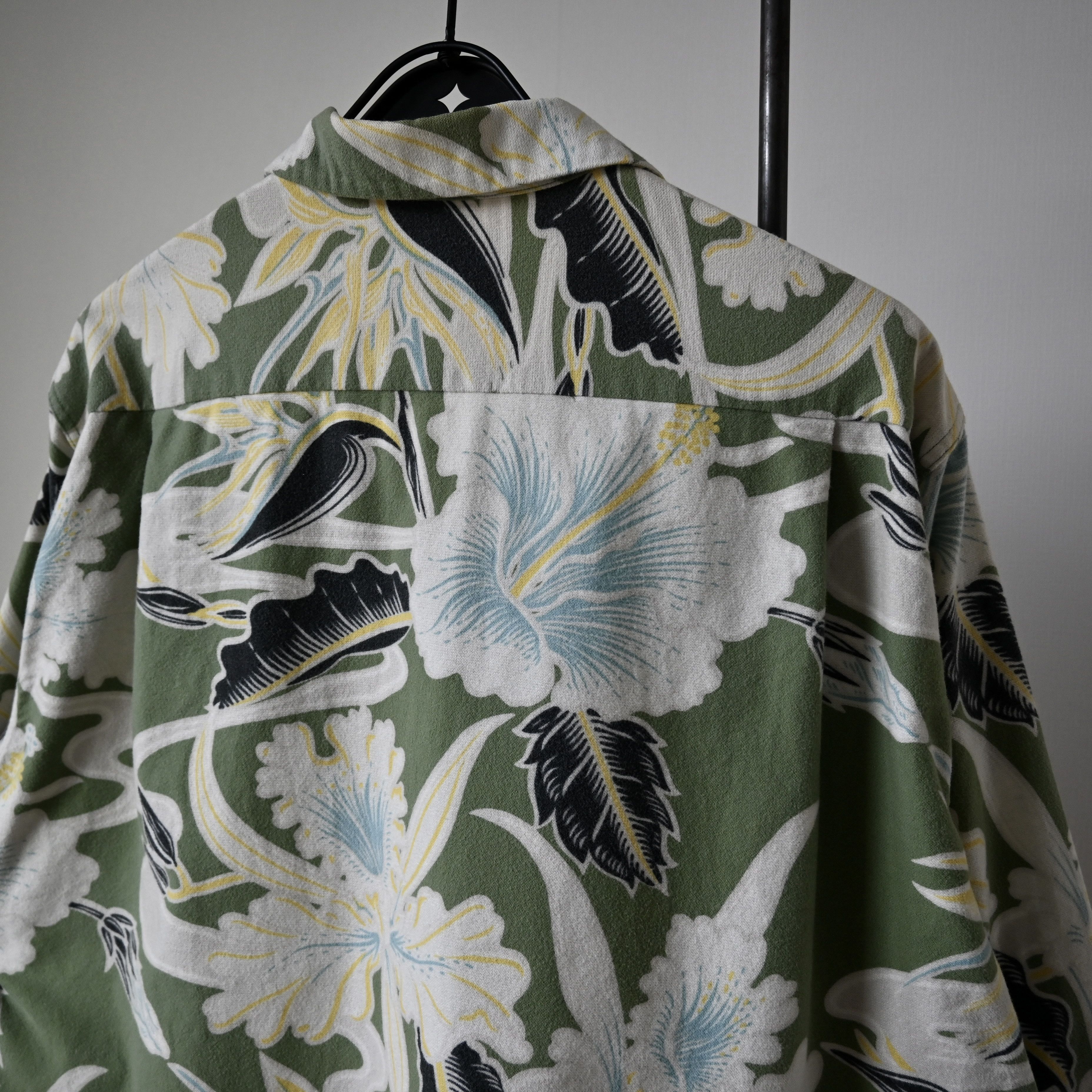 Sun Surf SUN SURF oriental botany flannel Hawaiian shirt, size L Size US L / EU 52-54 / 3 - 5 Thumbnail