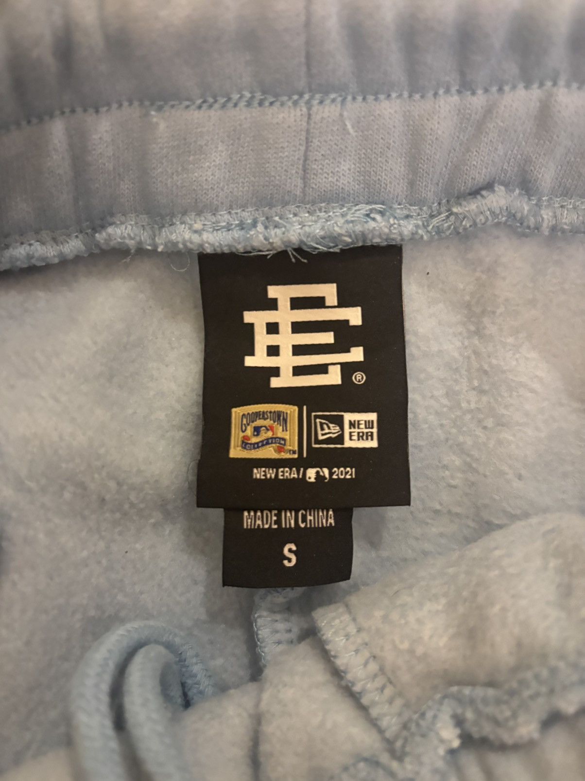 Eric Emanuel × MLB Eric Emanuel x New Era Atlanta Braves Sweatpants Size US 30 / EU 46 - 3 Thumbnail