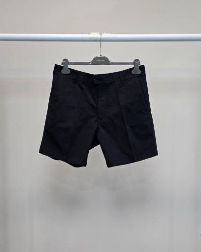 o1sm1stk0725 Technical Feuille Short in Natural Black