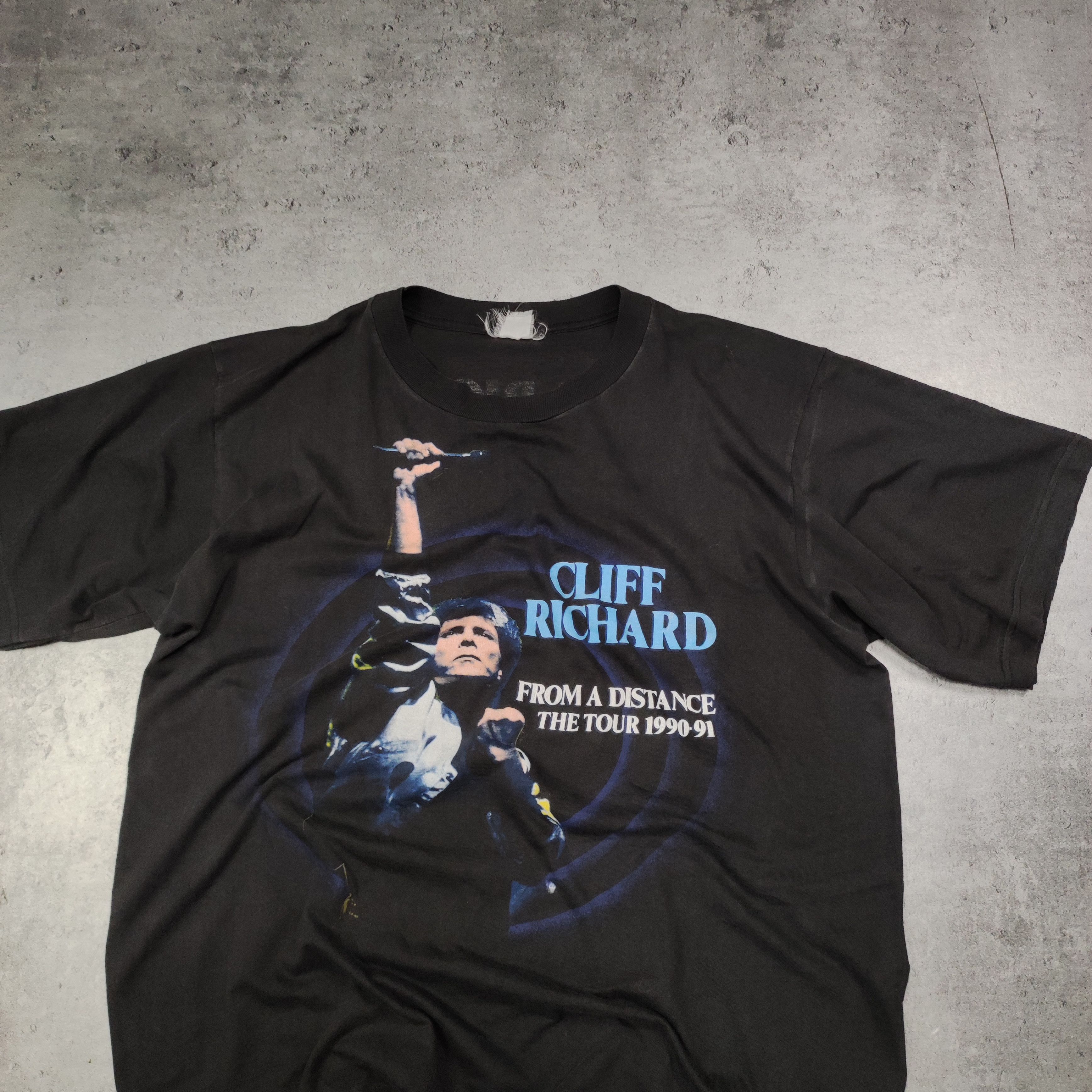 Band Tees × Vintage RARE Vintage 1991 Cliff Richards Merch Tour Promo Tee Size US L / EU 52-54 / 3 - 3 Thumbnail