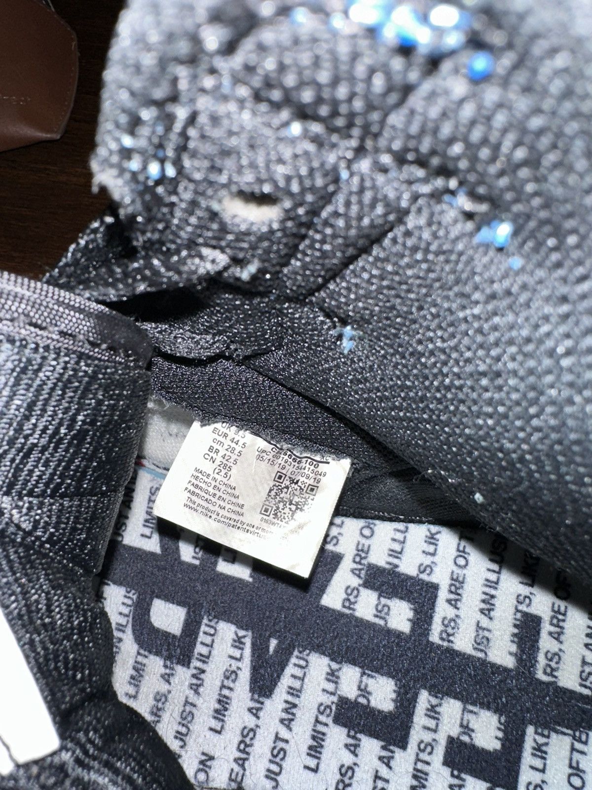 AIR JORDAN Retro High Top OG FEARLESS