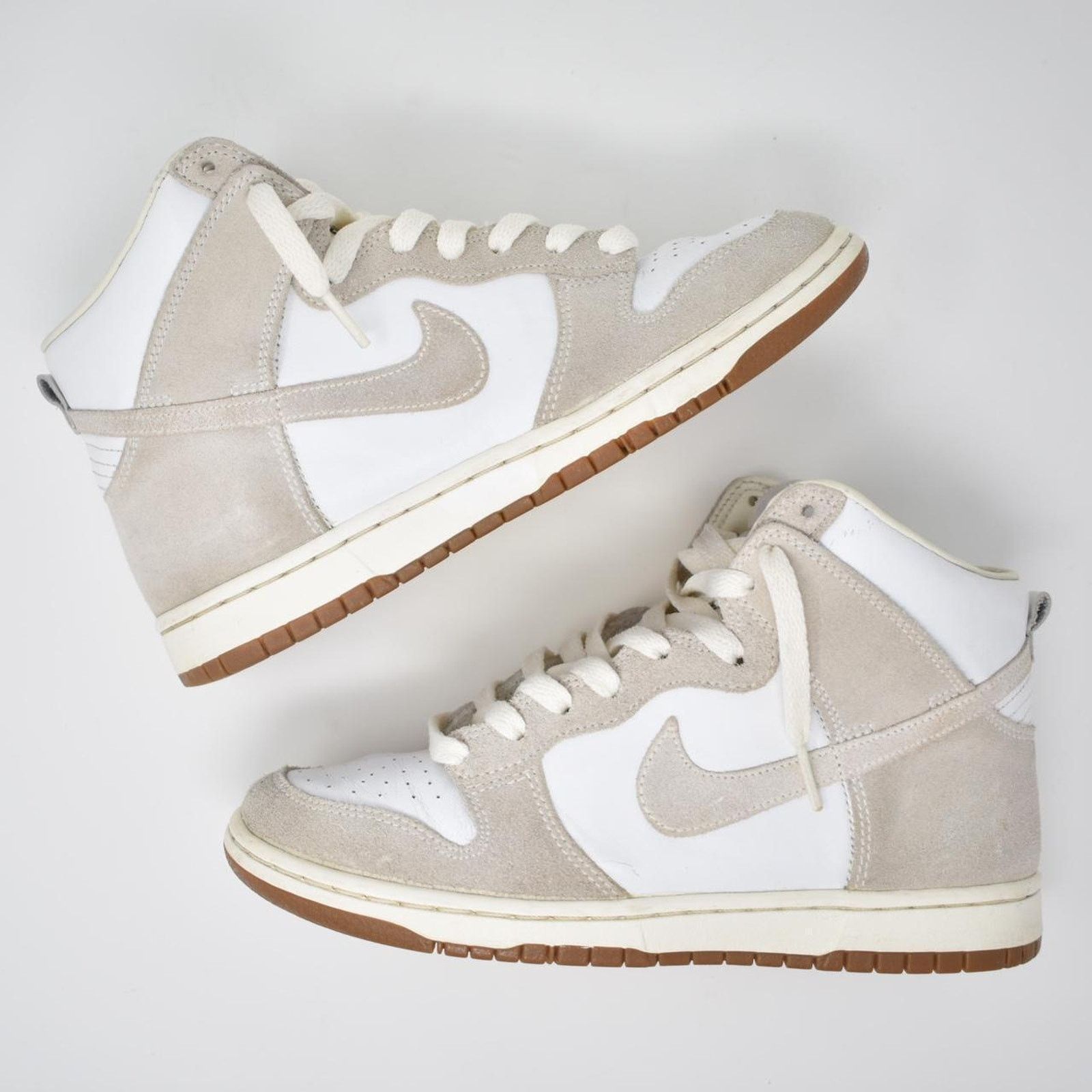 A.P.C. Nike x A.P.C Dunk High “Linen” Size US 6 / IT 36 - 2 Thumbnail