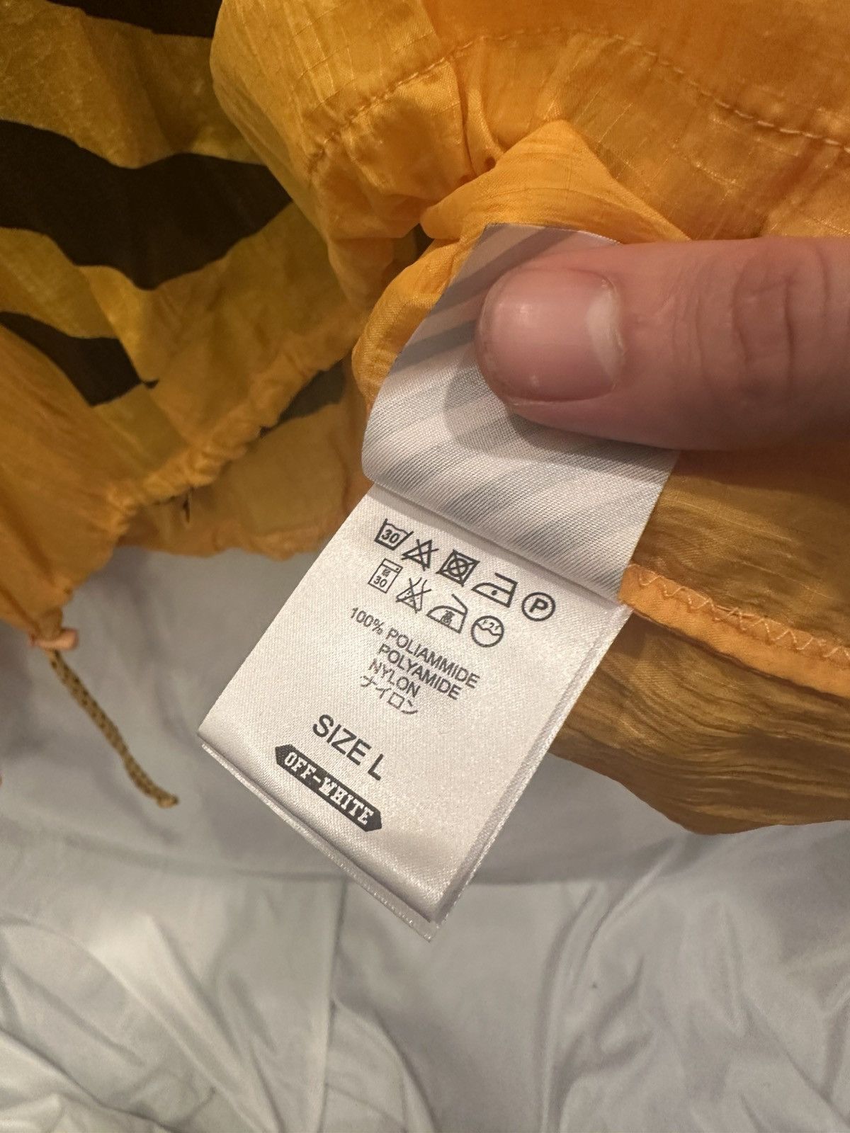 Off-White OFF-WHITE Yellow Jacket Size US L / EU 52-54 / 3 - 6 Thumbnail