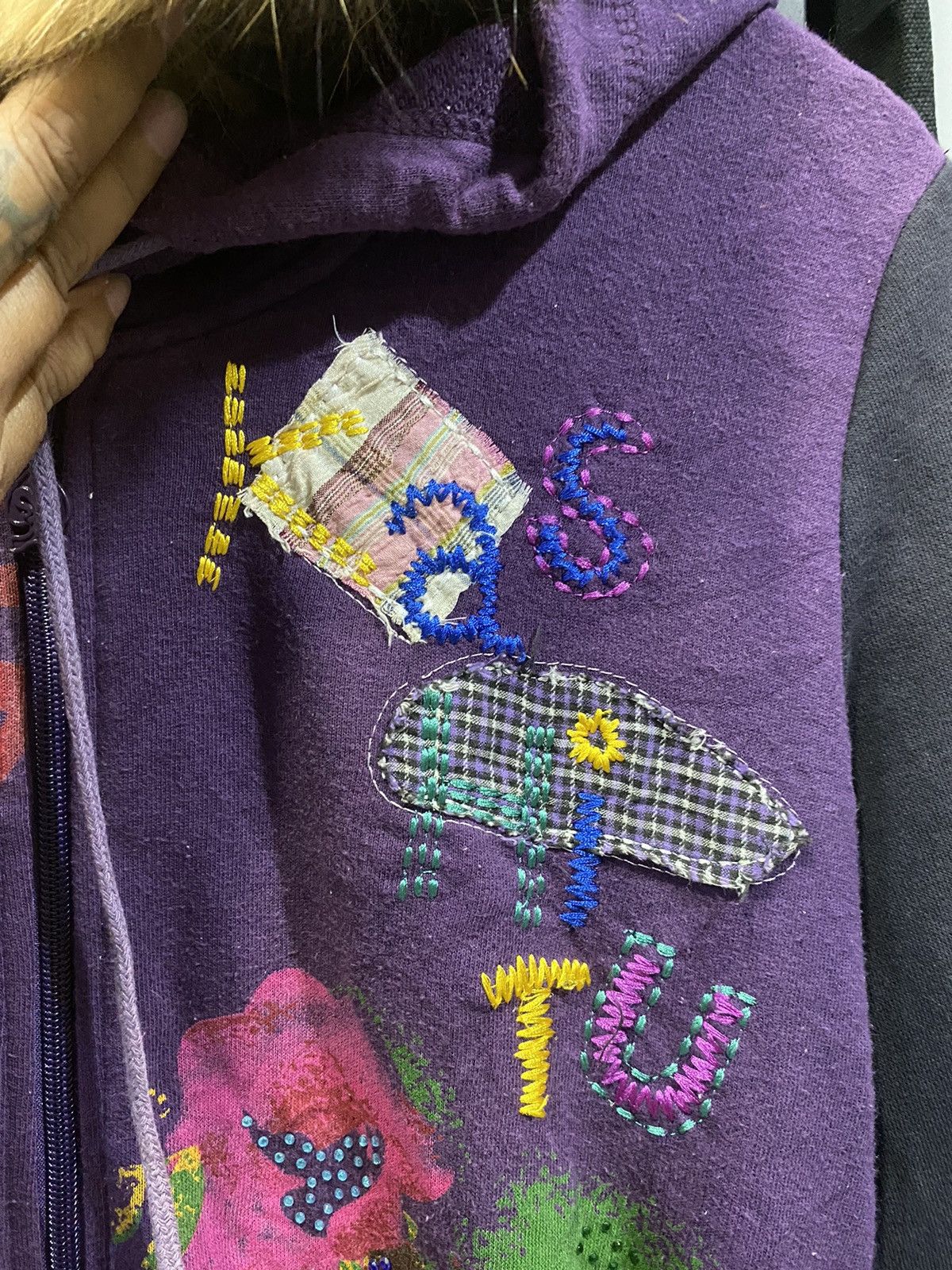 Vintage Clin Delle Postmail Stamp Art Flower FurrHoodie Size US L / EU 52-54 / 3 - 11 Thumbnail