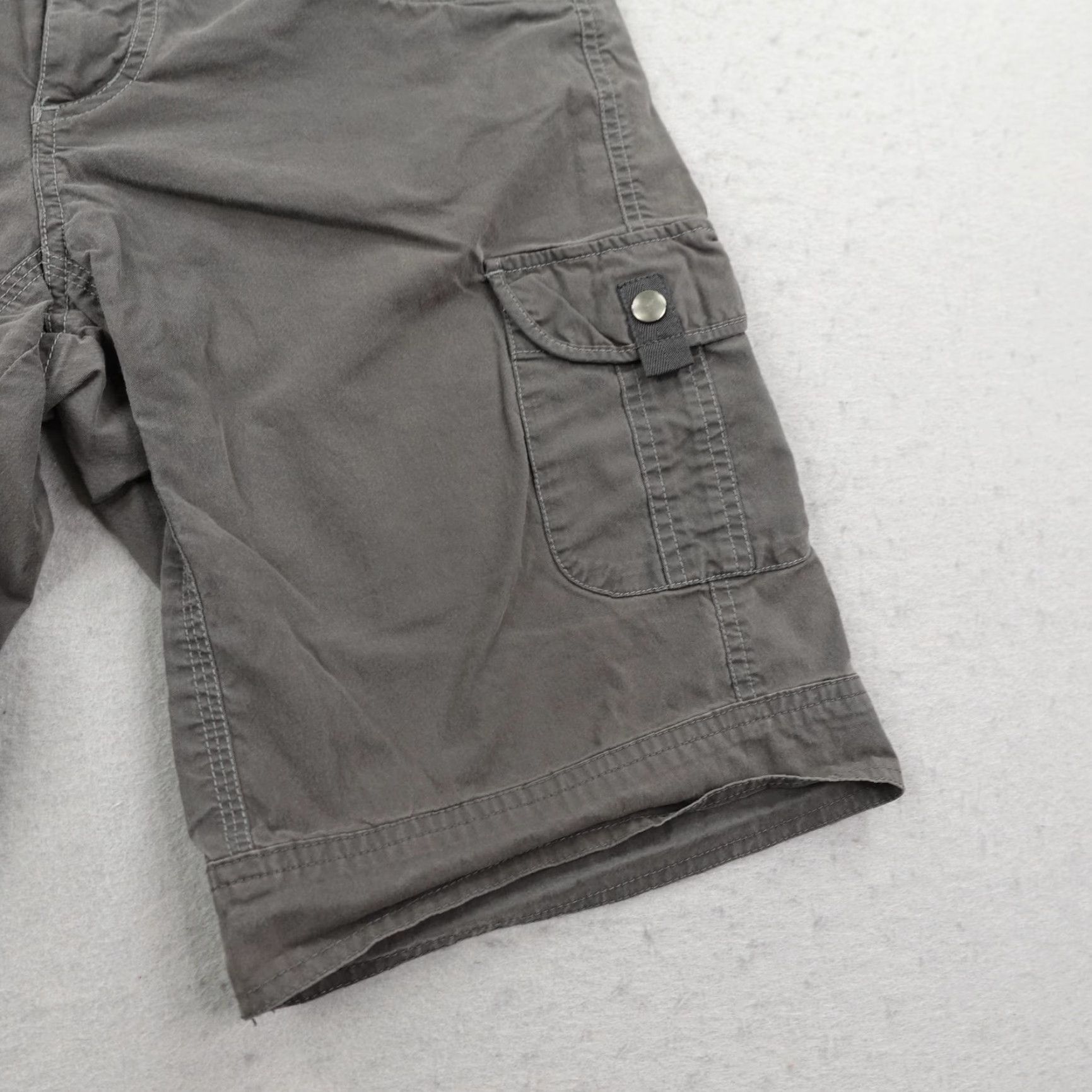 Vintage VINTAGE Kuhl Cargo Shorts Womens 10 Gray Outdoor Hiking Stretch Brief Patina Dye 11" Inseam Womens Size 32" / US 10 / IT 46 - 4 Thumbnail
