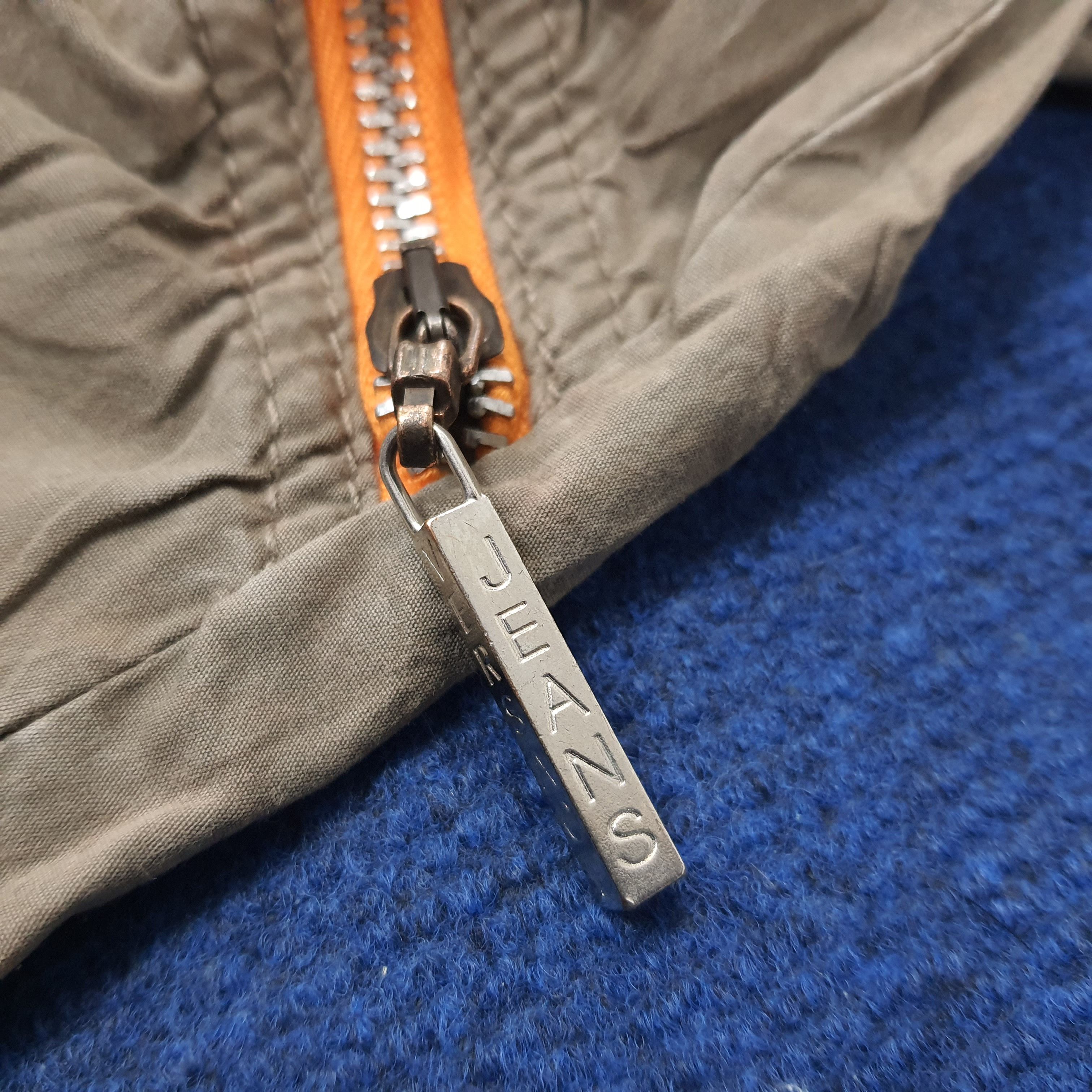 Versace Jeans Couture × Vintage Vintage Versace Jeans Couture Jacket C221N2 Size XS / US 0-2 / IT 36-38 - 10 Thumbnail